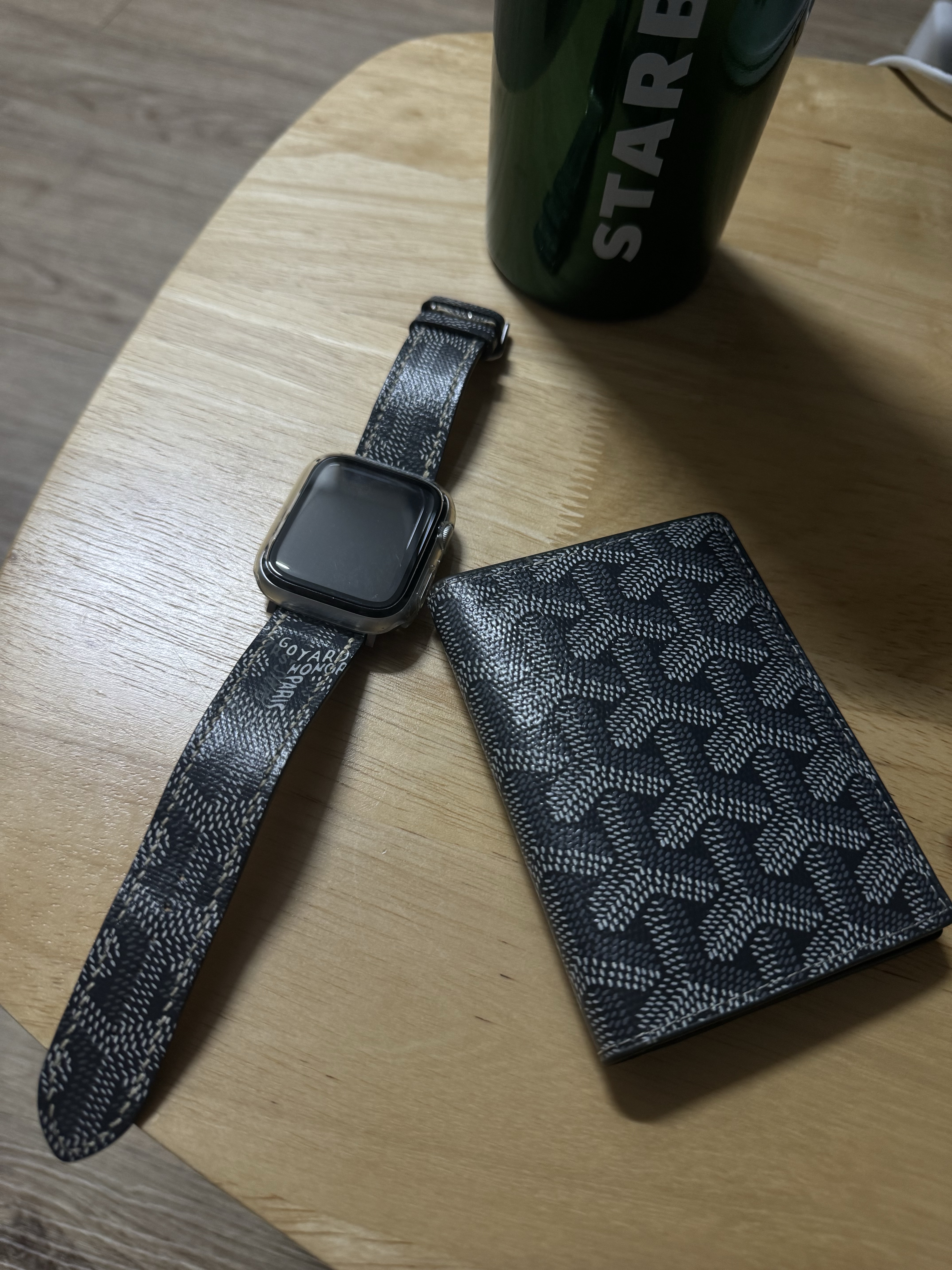 Patagonia Classic Retro-X Jacket Natural, Apple Watch Series 8 45mm Cellular Silver Aluminum Case with Sport Band White (Korean Ver.) 착용 스타일 - 2