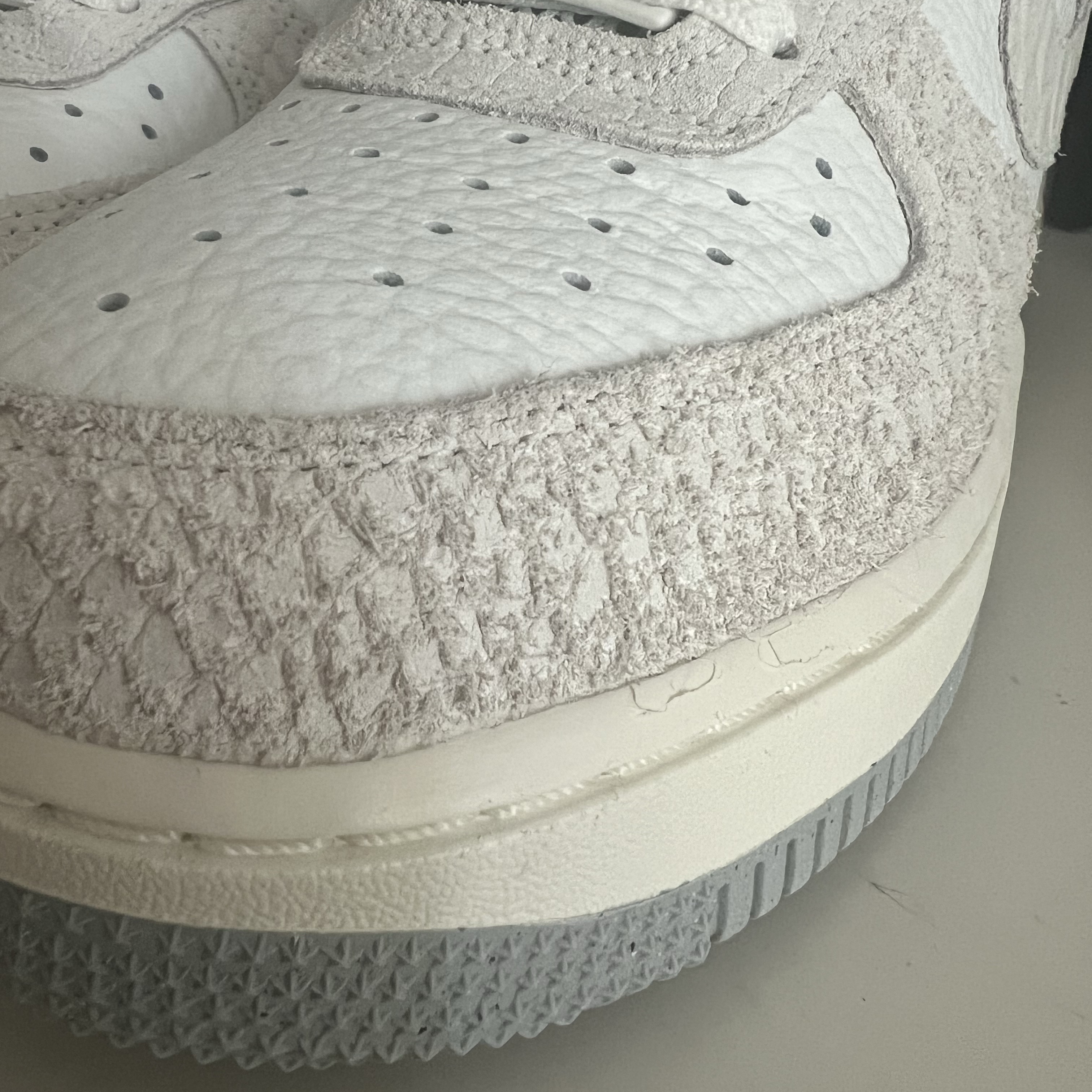 (W) Nike Air Force 1 Low '07 White Python 착용 스타일