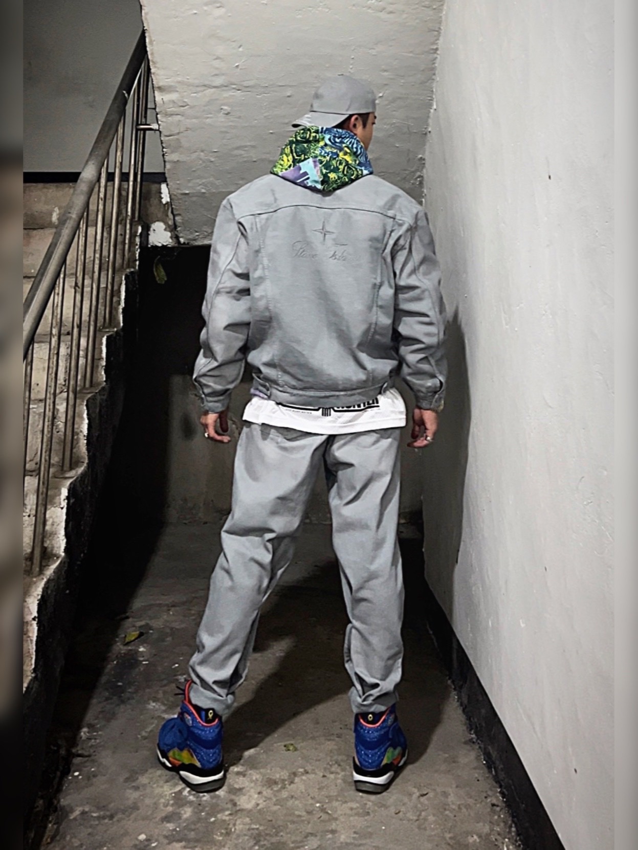 Supreme x Stone Island Denim 6-Panel Reflective - 23FW, Supreme x Stone Island Denim Trucker Jacket Reflective - 23FW 착용 스타일 - 4