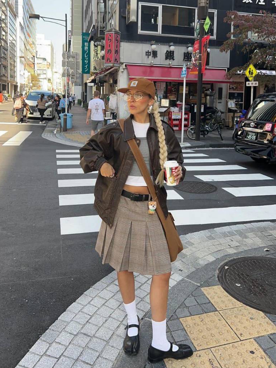 Greenbutter Women Argyle Knit Pullover Beige Navy, (Kids) Burberry Check Stretch Cotton Pleated Skirt Archive Beige 착용 스타일 - 6
