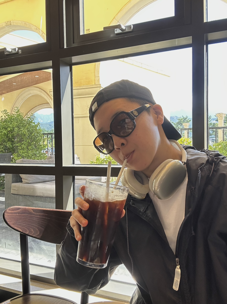 KREAM 프로필 이미지