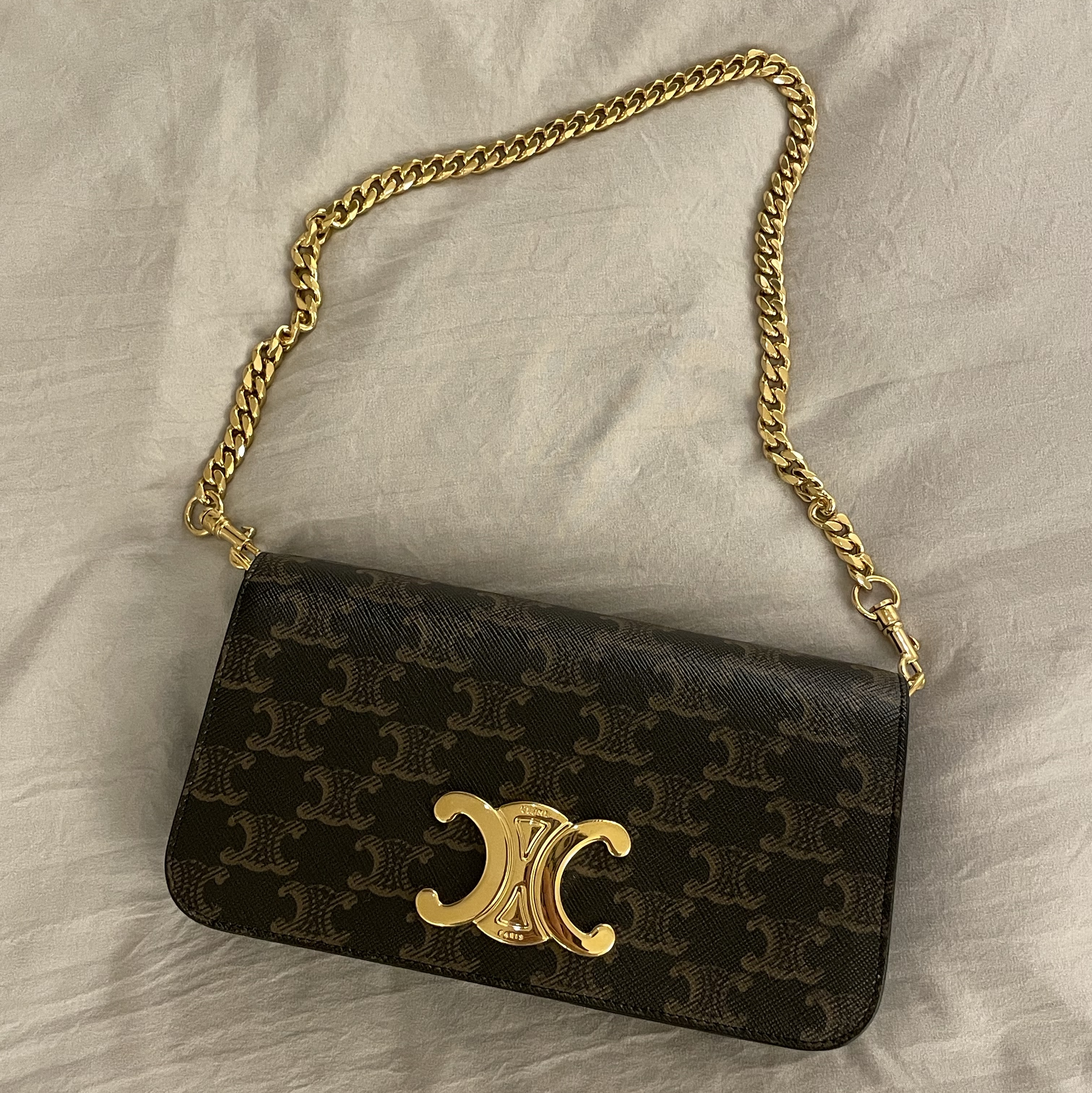 Celine Multipochette in Triomphe Canvas Calfskin Tan 착용 스타일