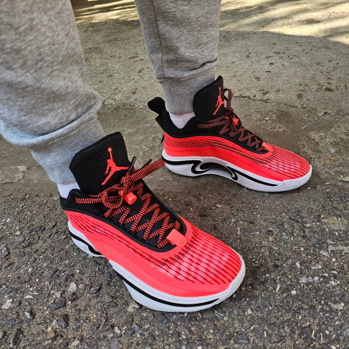 Jordan XXXVI Low PF Infrared 착용 스타일 - 2