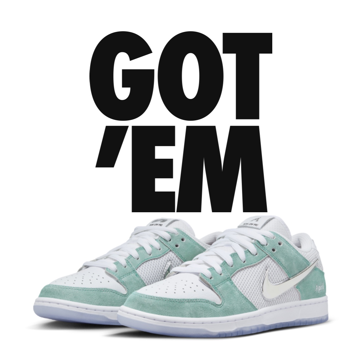 Nike x April Skateboards SB Dunk Low Pro QS Racer Blue Metallic Silver 착용 스타일