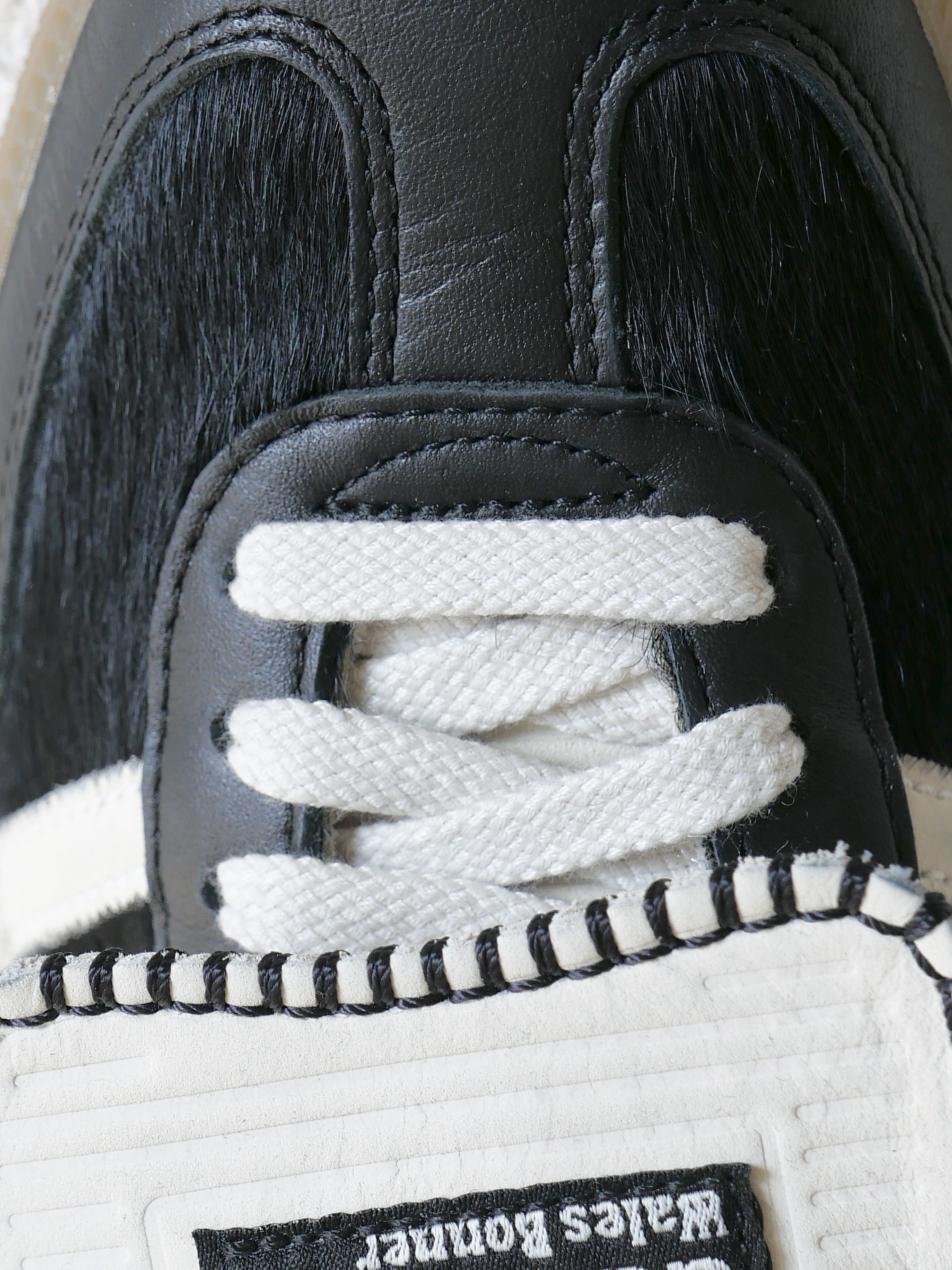 Adidas x Wales Bonner Pony Tonal Samba Core Black Cream White, Adidas x Wales Bonner Samba Brown Ecru Tint 착용 스타일 - 7