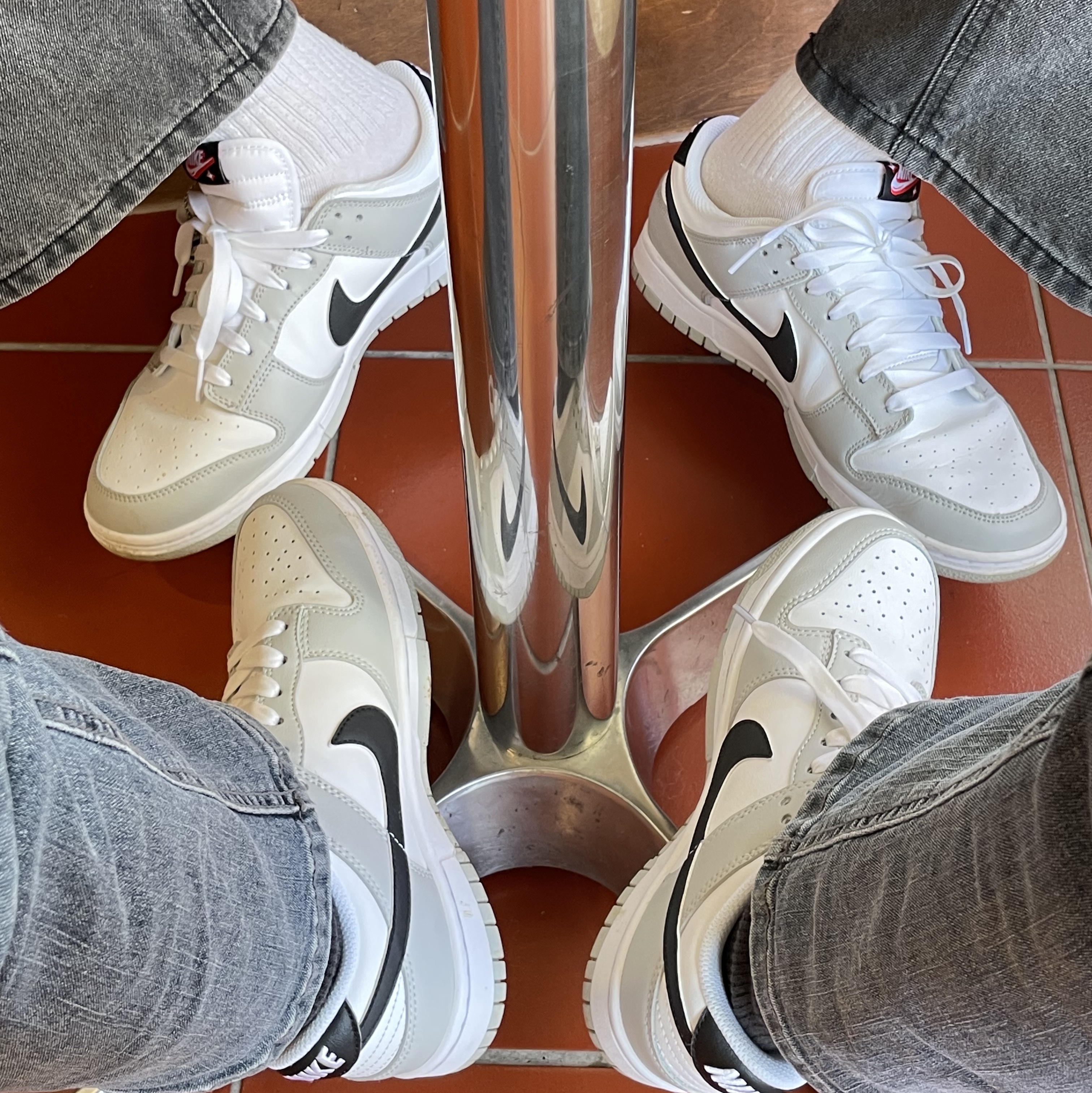 Nike Dunk Low Retro SE Jackpot Grey Fog 착용 스타일