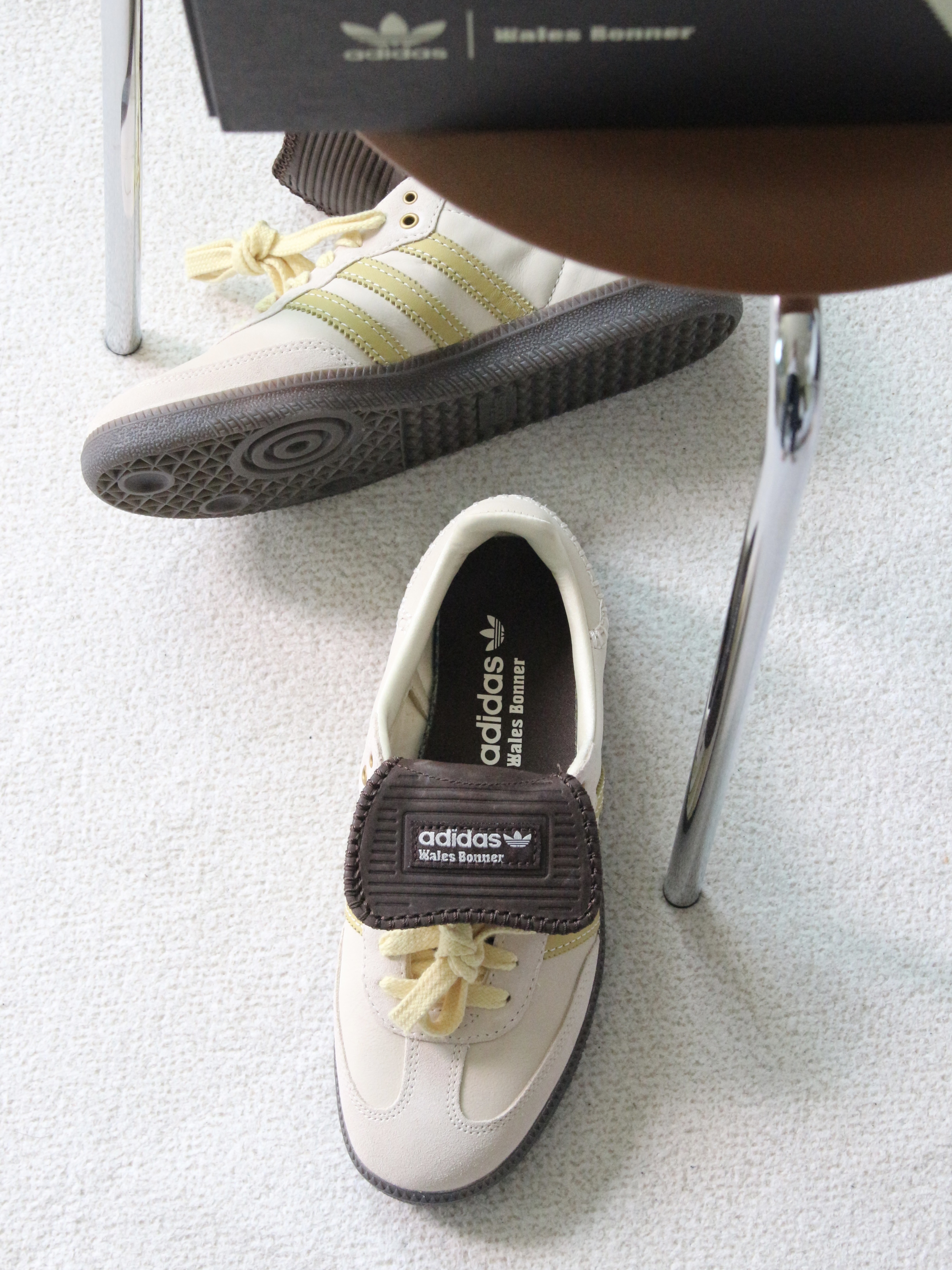 Adidas x Wales Bonner Pony Tonal Samba Core Black Cream White, Adidas x Wales Bonner Samba Brown Ecru Tint 착용 스타일 - 5