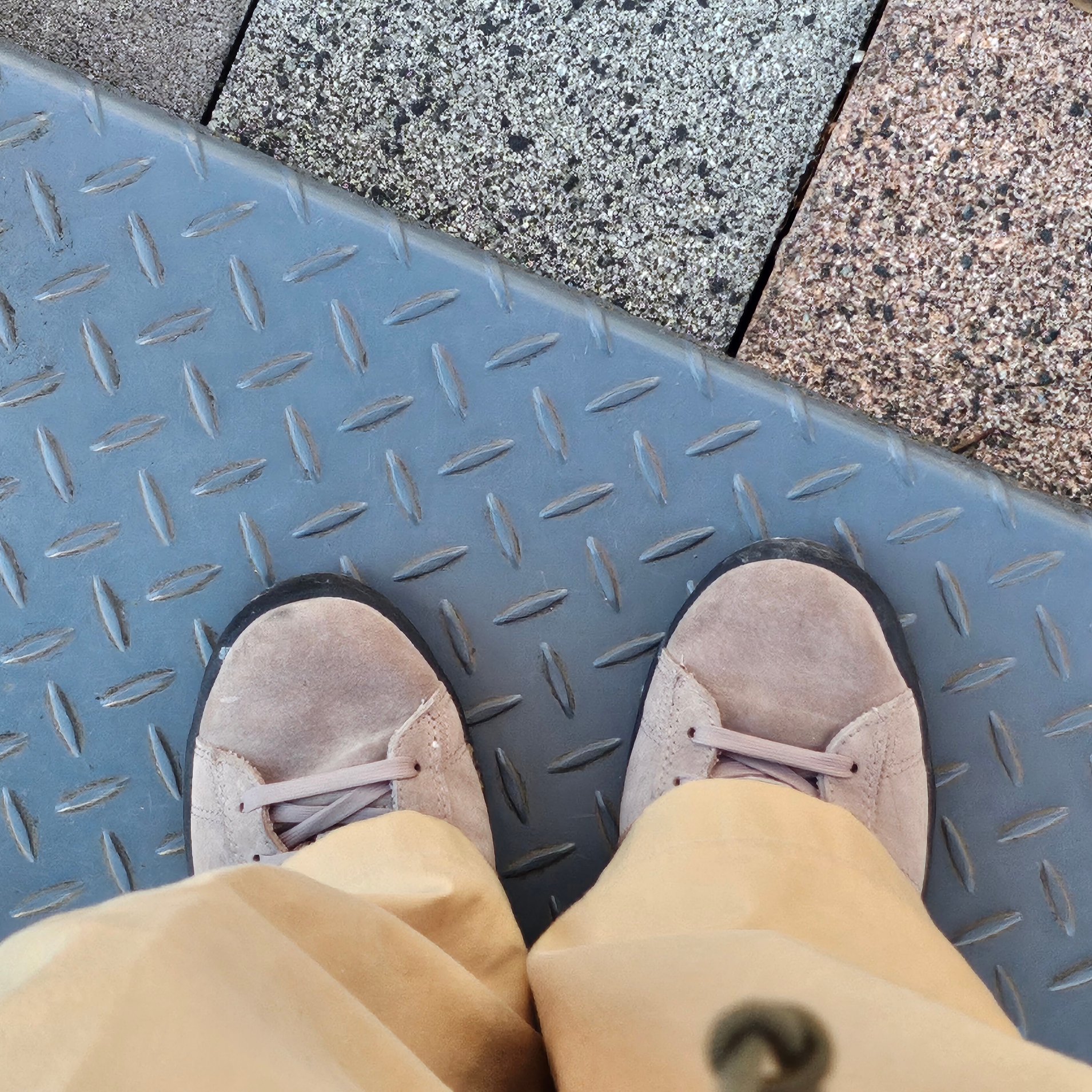 Adidas Campus ADV Chalky Brown 착용 스타일
