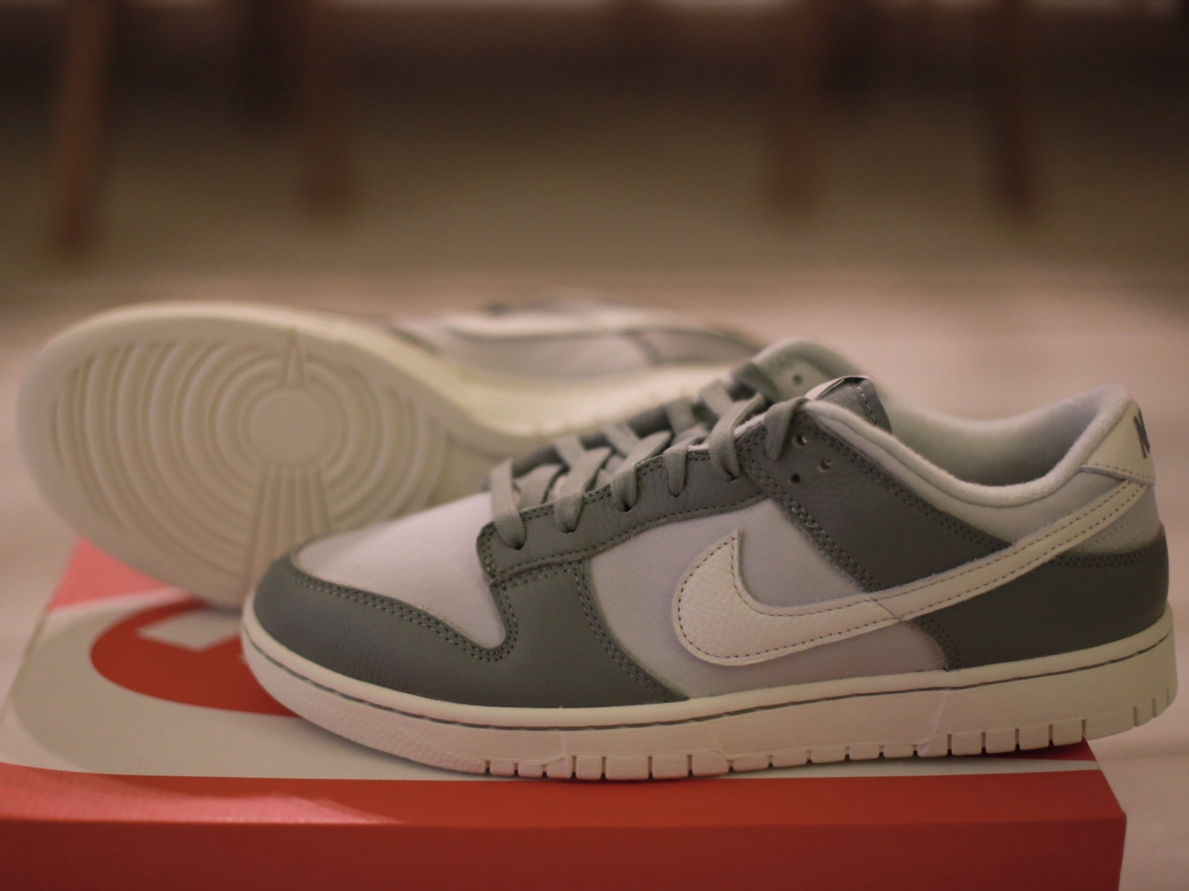 Nike Dunk Low Mica Green 착용 스타일 - 4