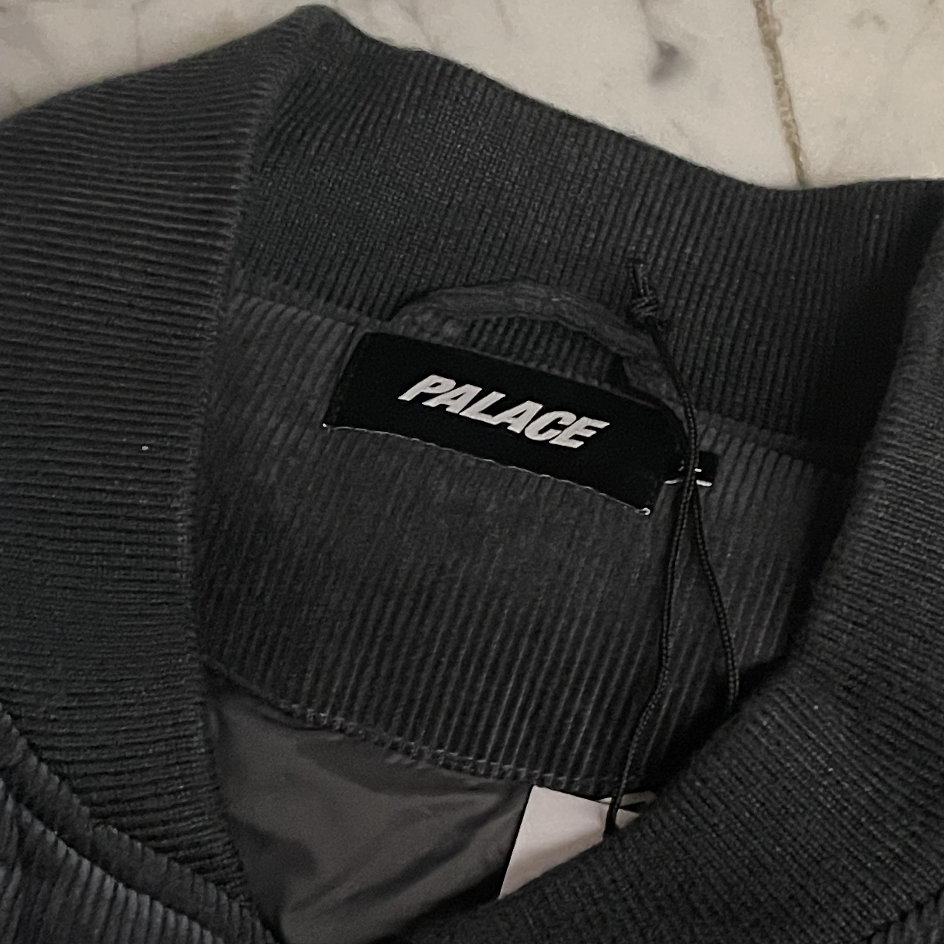 Palace Quilted Jacket Black - 23FW 착용 스타일 - 6