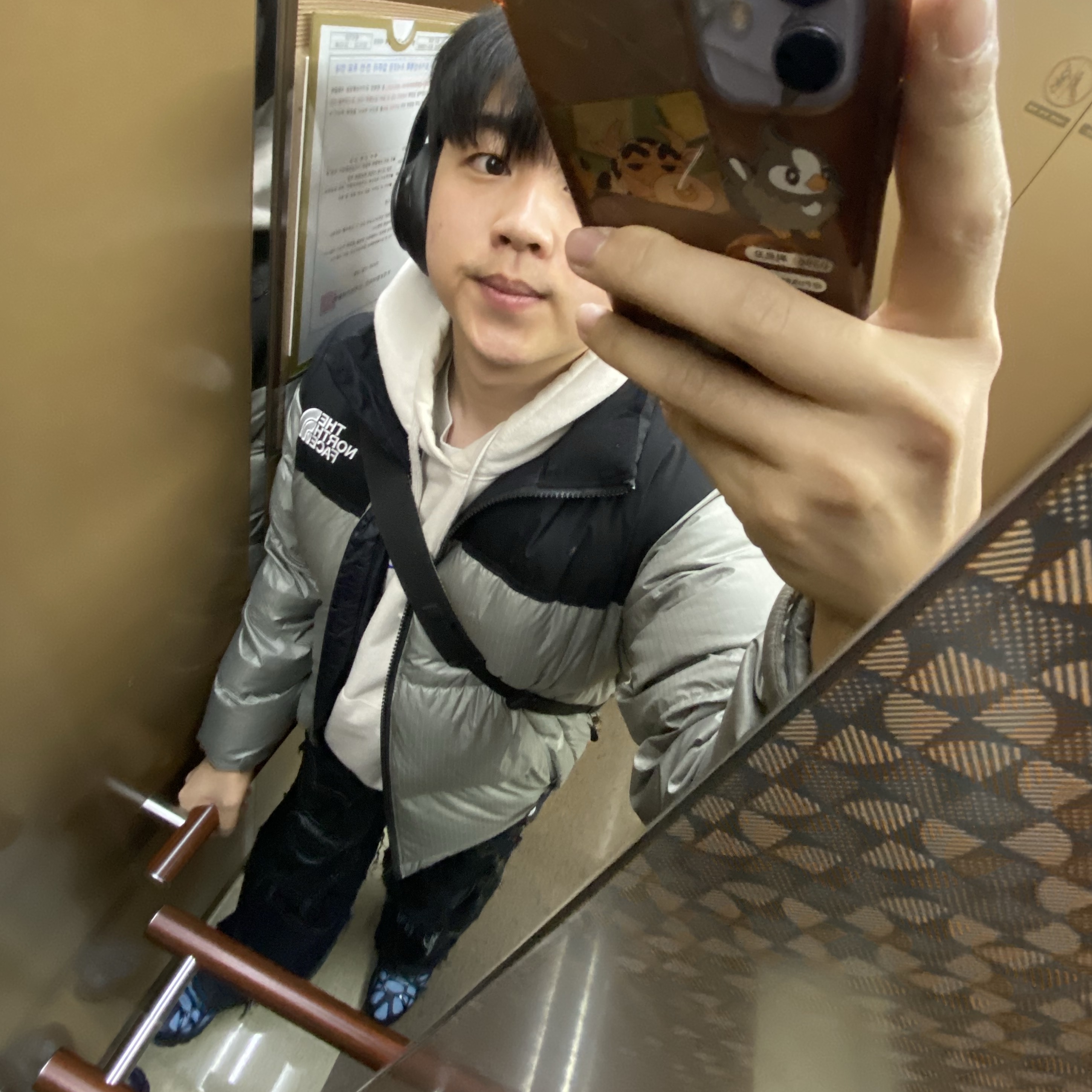 Nike Air Kukini Worn Blue Obsidian, The North Face White Label Novelty Nuptse Down Jacket Heather Gray 착용 스타일 - 2