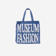 The Museum Visitor Museum Fashion Washed Denim Totebag Blue