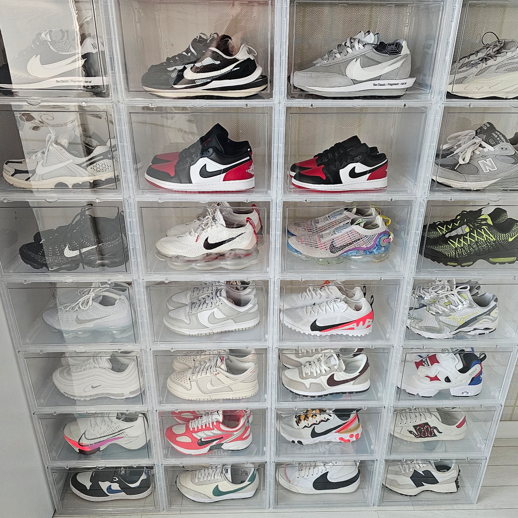 Nike x Sacai x Fragment LDWaffle Blackened Blue, Adidas Yeezy Boost 700 V2 Static 2022 착용 스타일