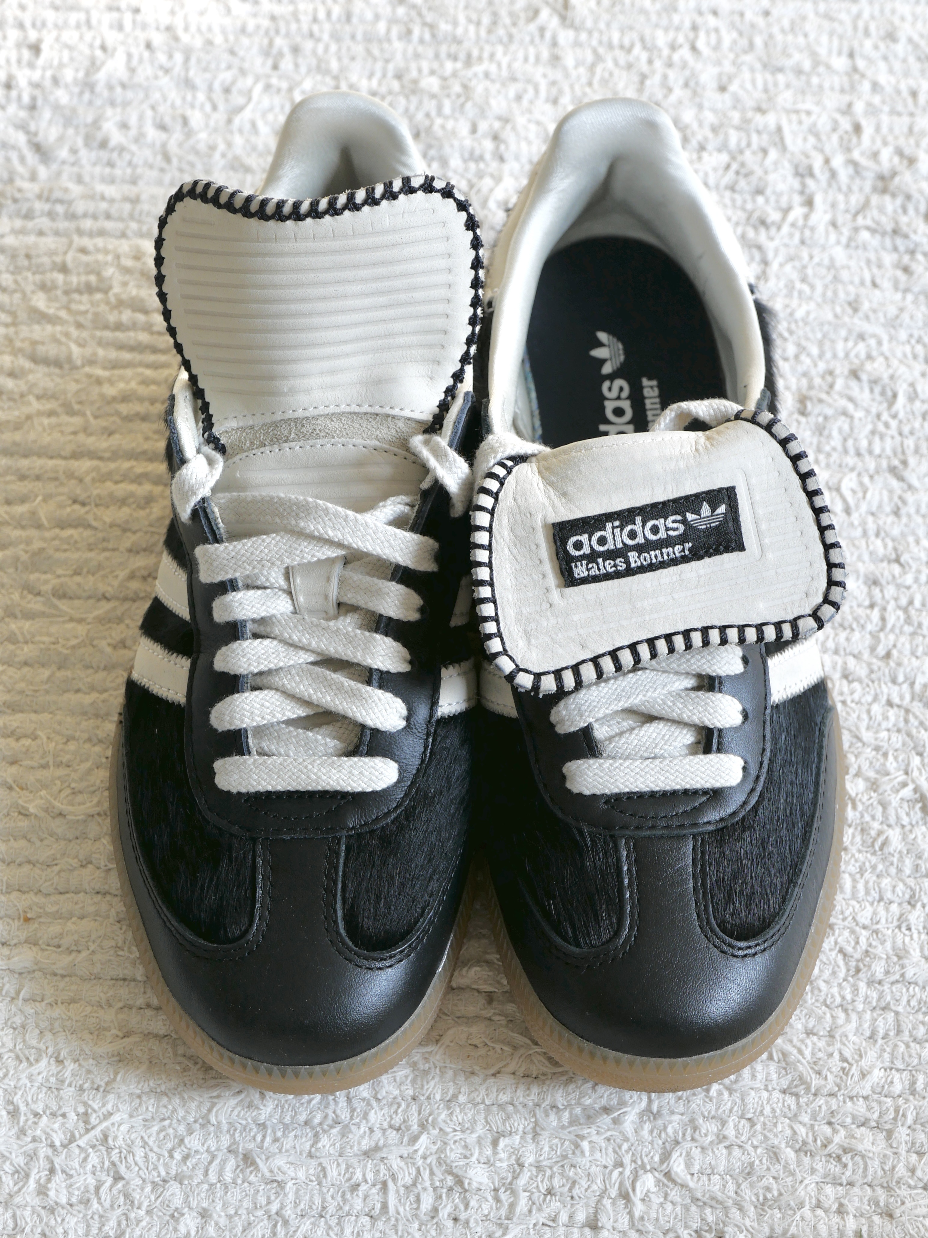Adidas x Wales Bonner Pony Tonal Samba Core Black Cream White, Adidas x Wales Bonner Samba Brown Ecru Tint 착용 스타일 - 3