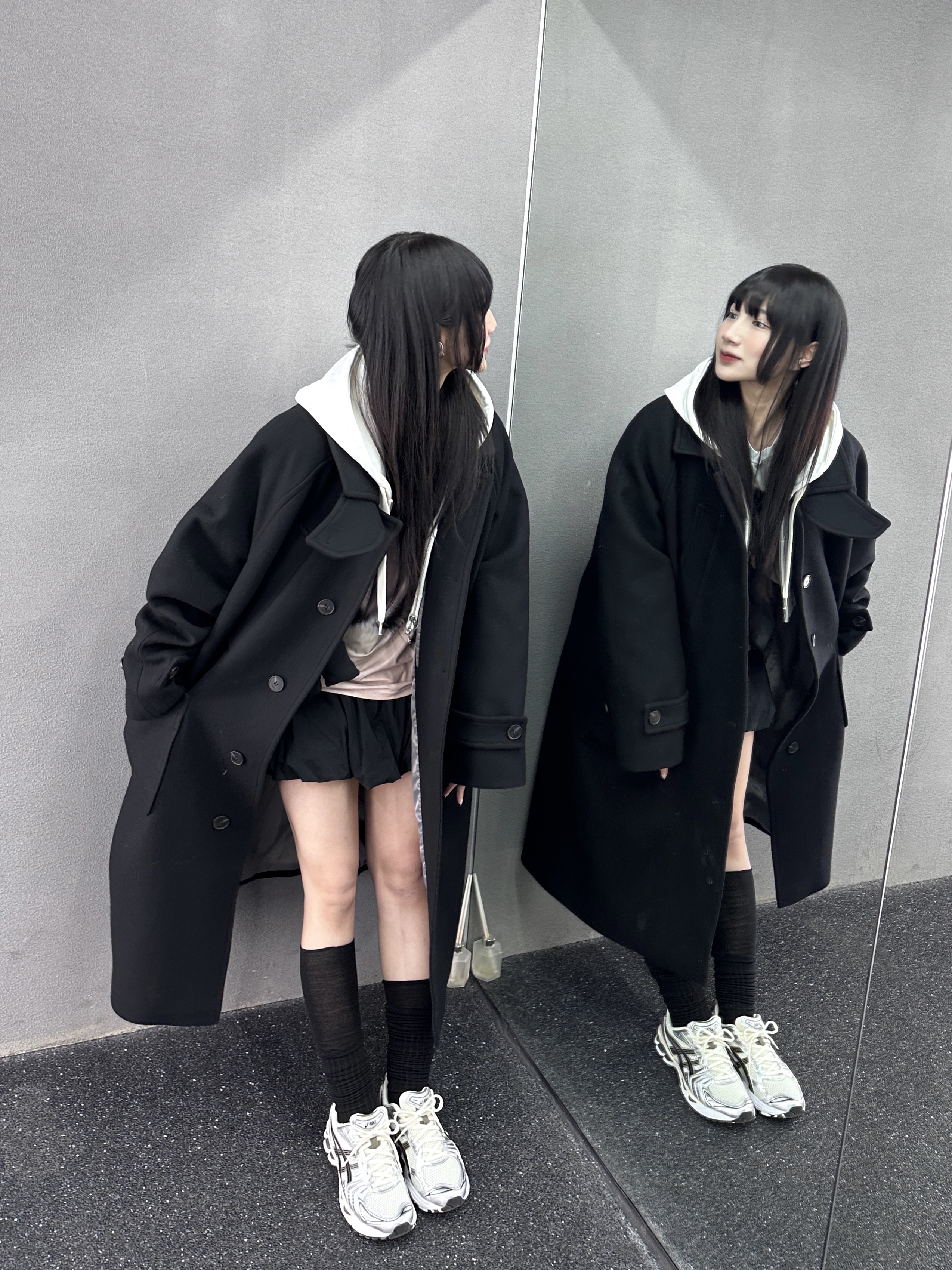 Undermycar Legion.02 Balmacaan Oversized Wool Coat Black, Asics Gel-Kayano 14 Cream Black 착용 스타일