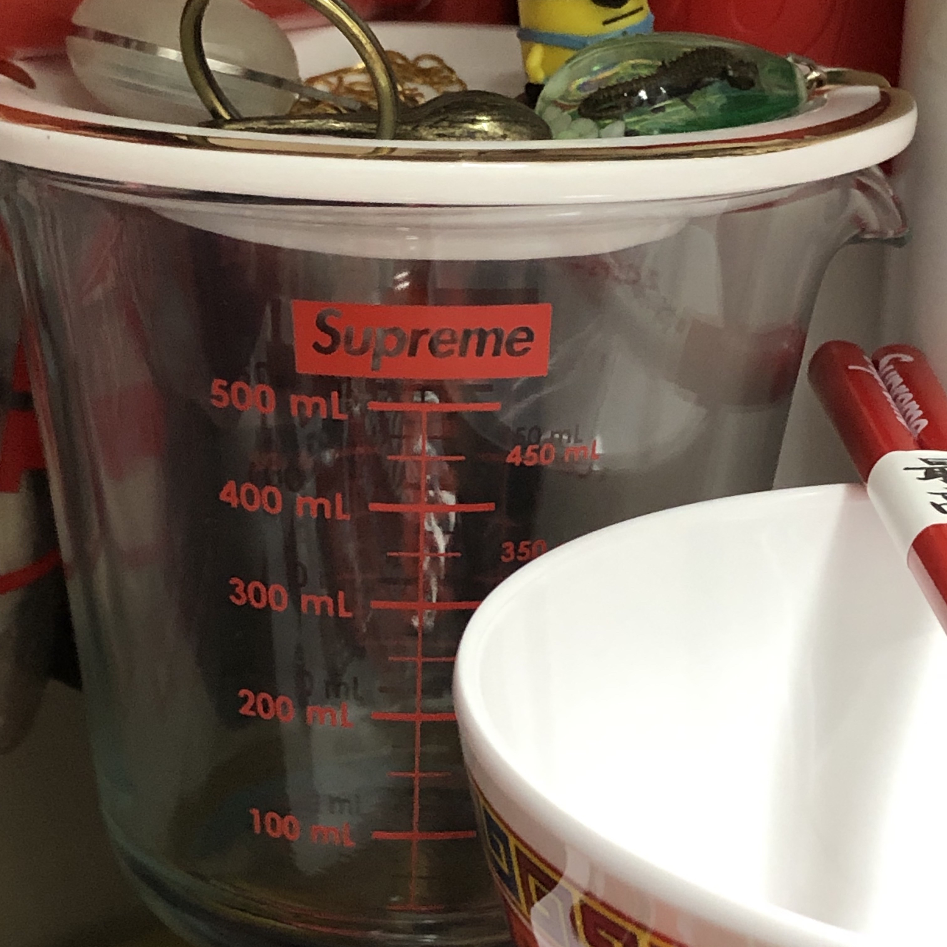 Supreme Pyrex 2-Cup Measuring Cup - 19FW 착용 스타일