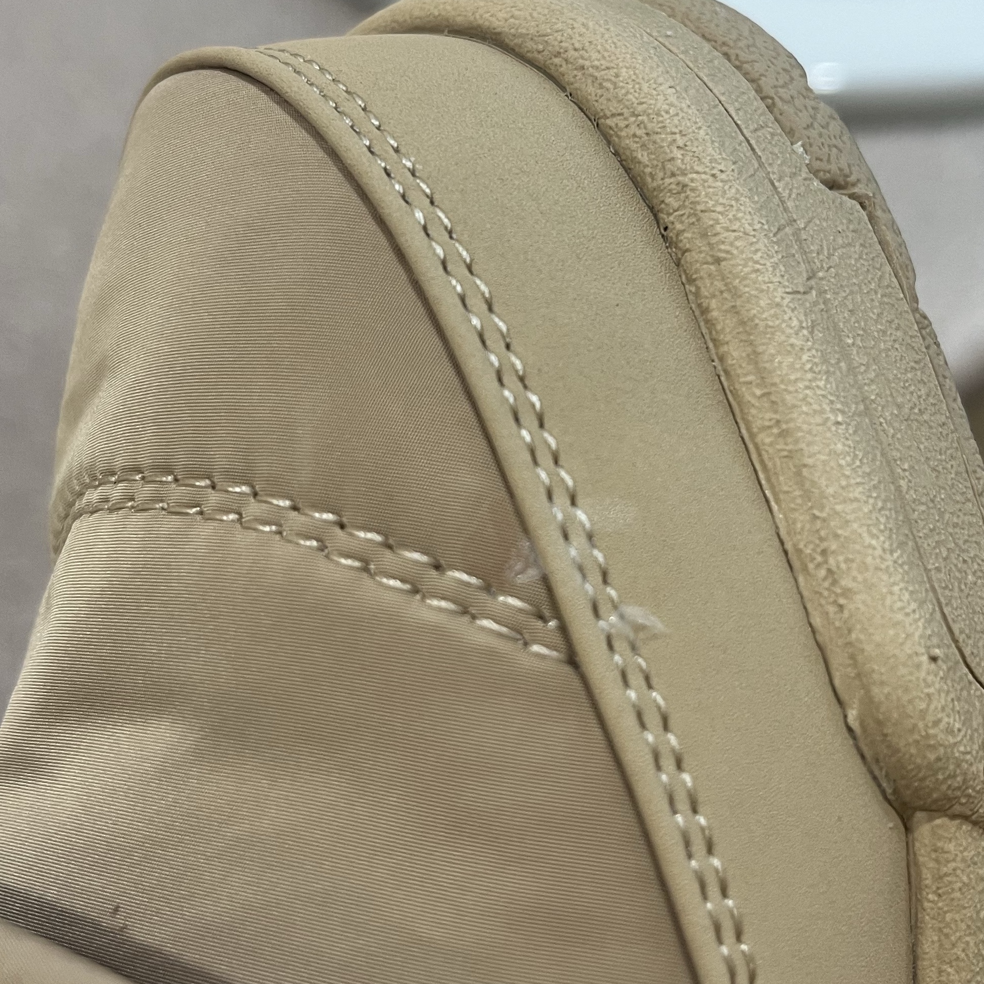 New Balance Puflee v2 Beige 착용 스타일 - 2