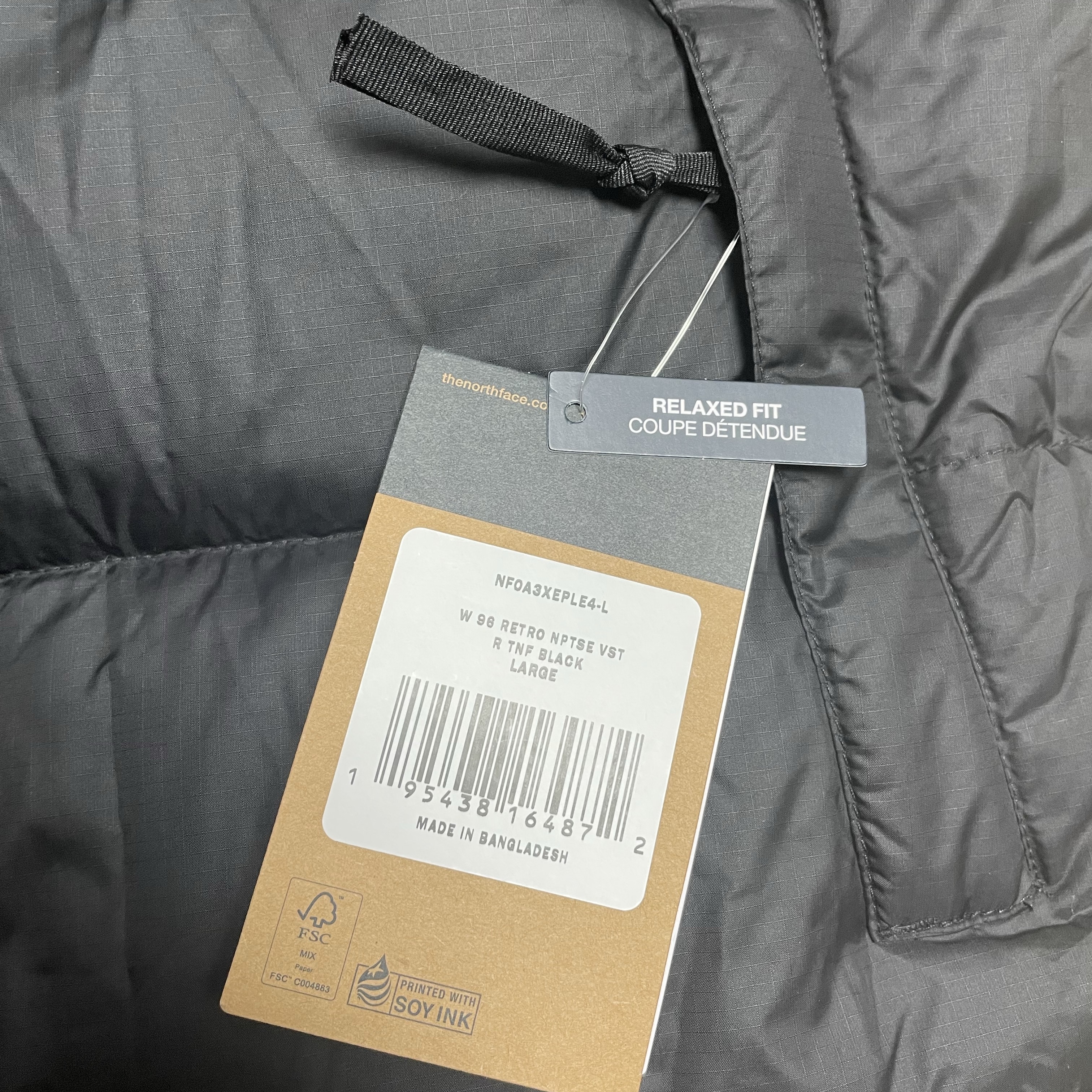 (W) The North Face 1996 Retro Nuptse Vest Black 착용 스타일 - 3