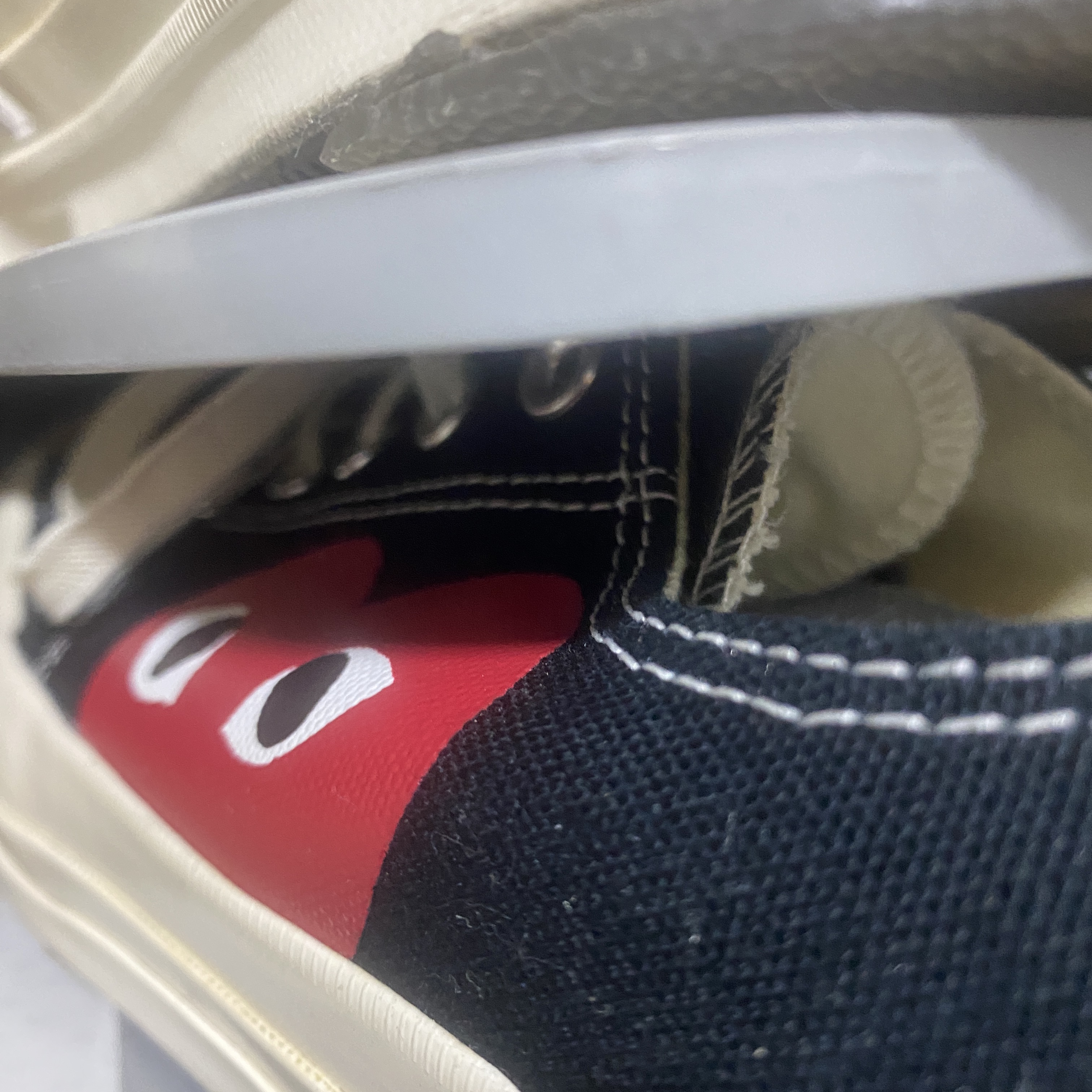 Converse x Play Comme des Garcons Chuck 70 Ox Black 착용 스타일