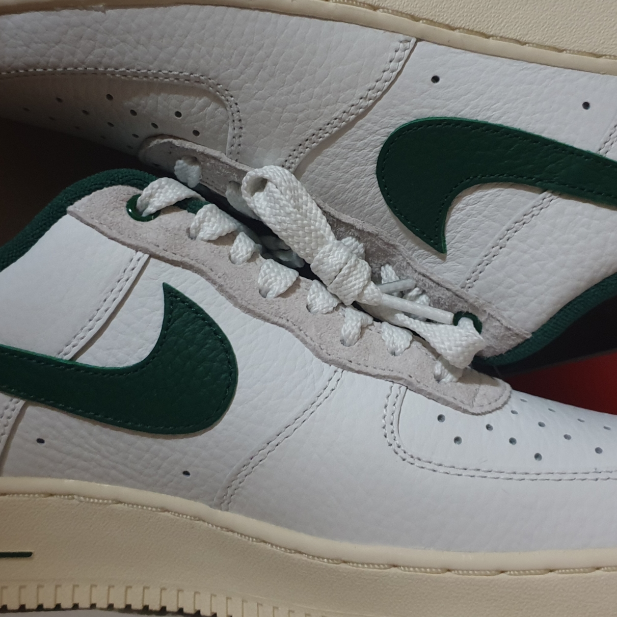 (W) Nike Air Force 1 '07 LX Summit White Gorge Green 착용 스타일