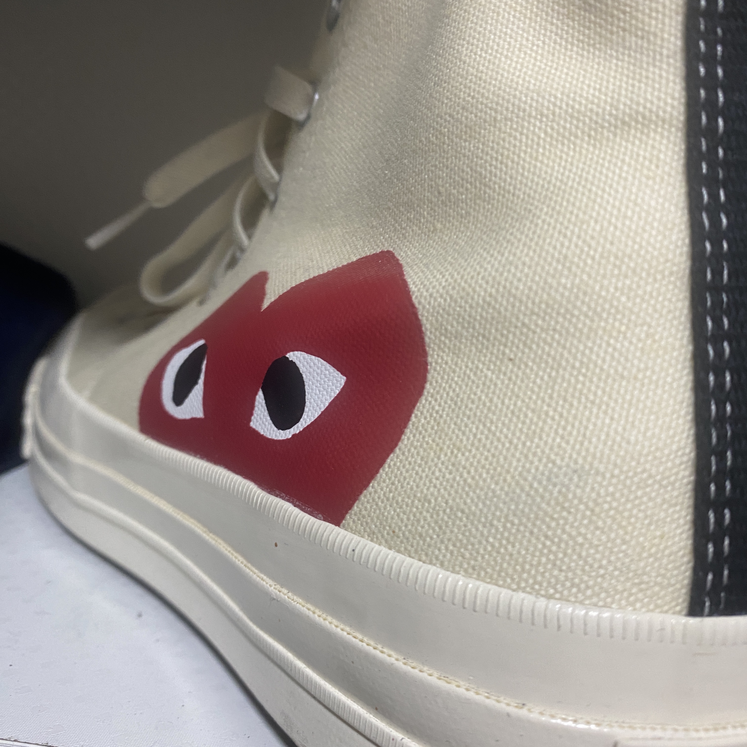 Converse x Play Comme des Garcons Chuck 70 Hi White 착용 스타일