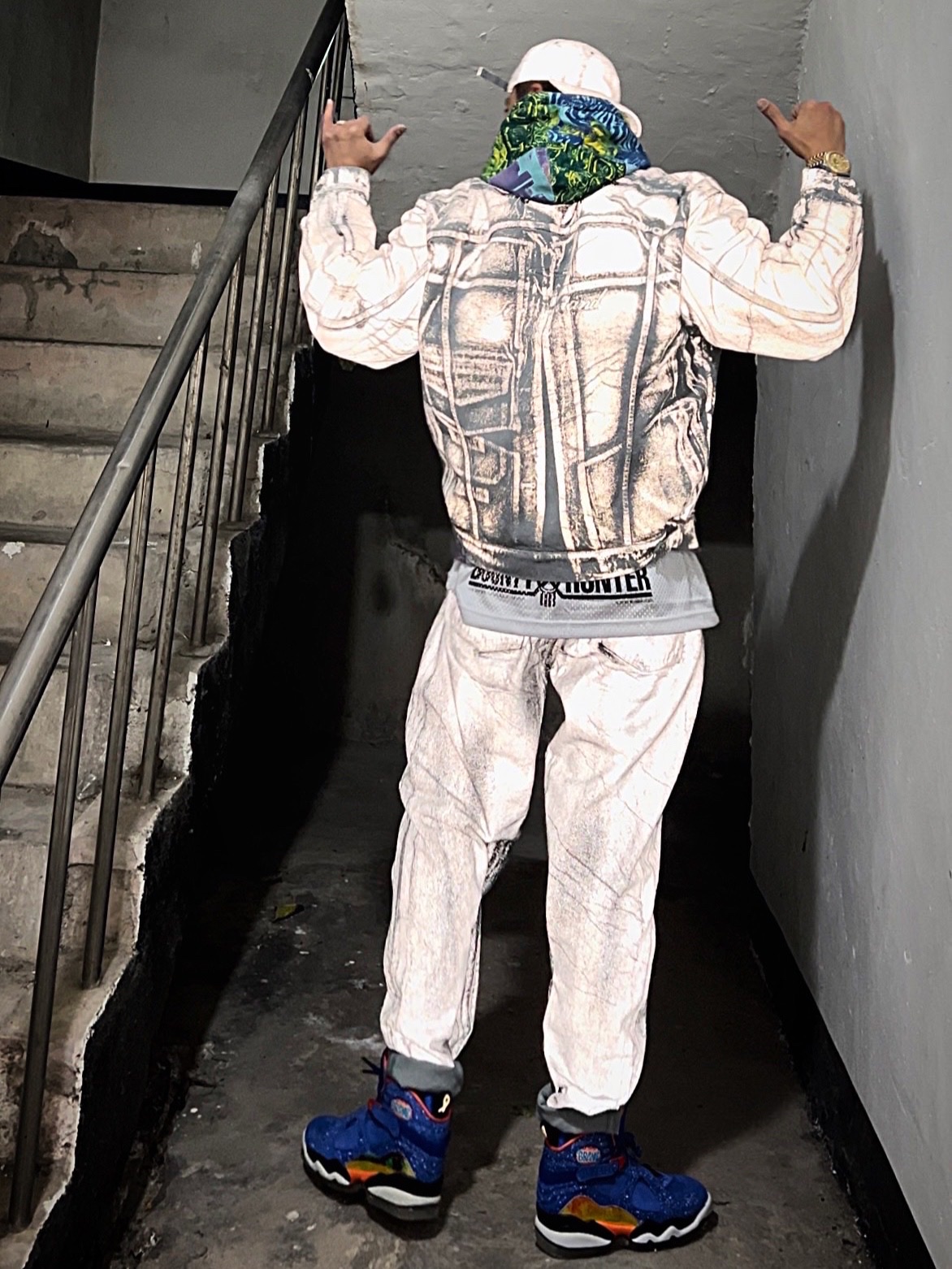 Supreme x Stone Island Denim 6-Panel Reflective - 23FW, Supreme x Stone Island Denim Trucker Jacket Reflective - 23FW 착용 스타일 - 1