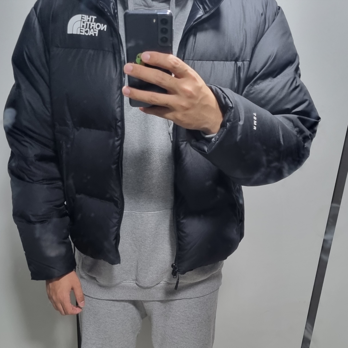 The North Face RMST Nuptse Jacket Black 착용 스타일