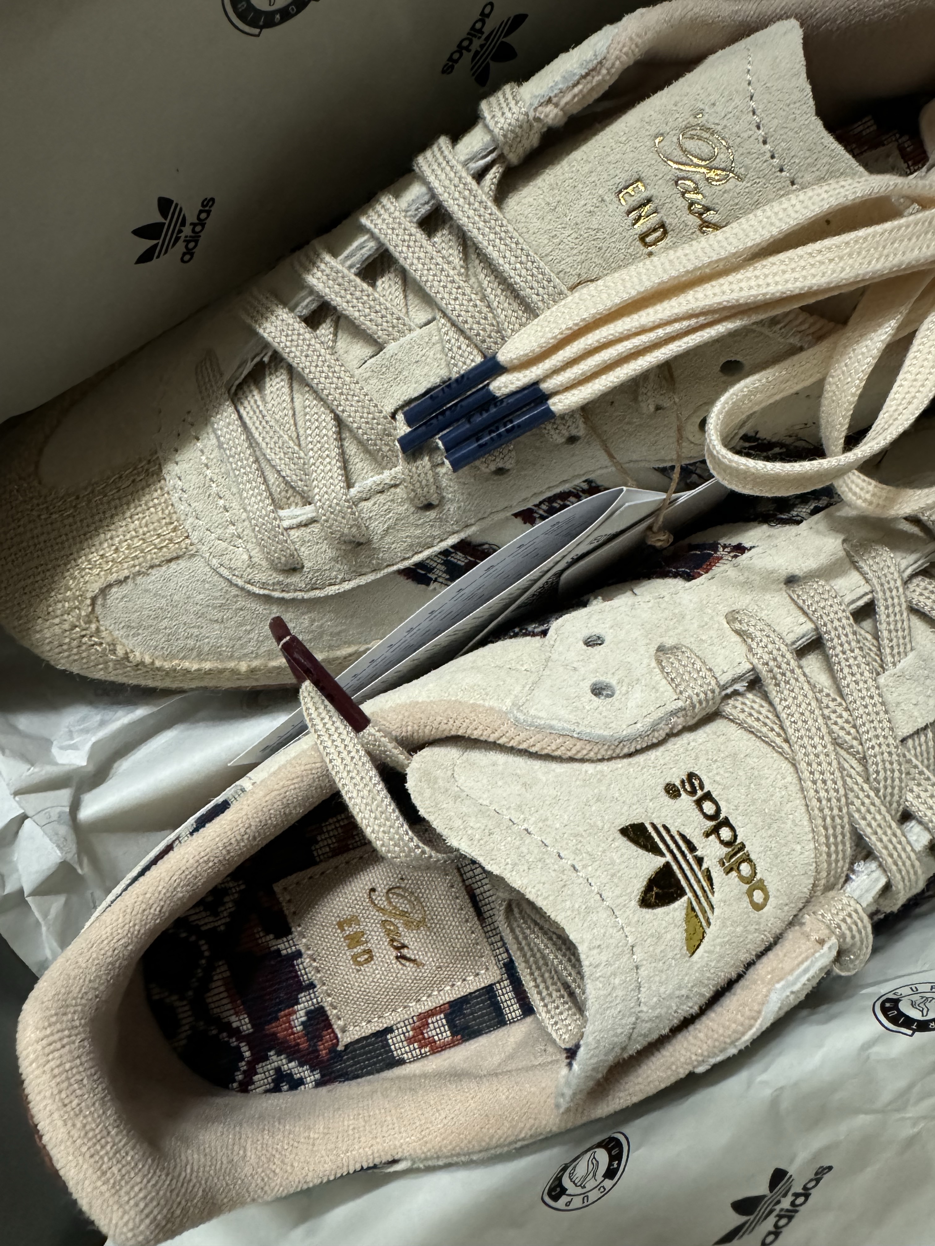 Adidas x END. Samba Consortium Cup Ecru Tint Supplier Color 착용 스타일 - 4