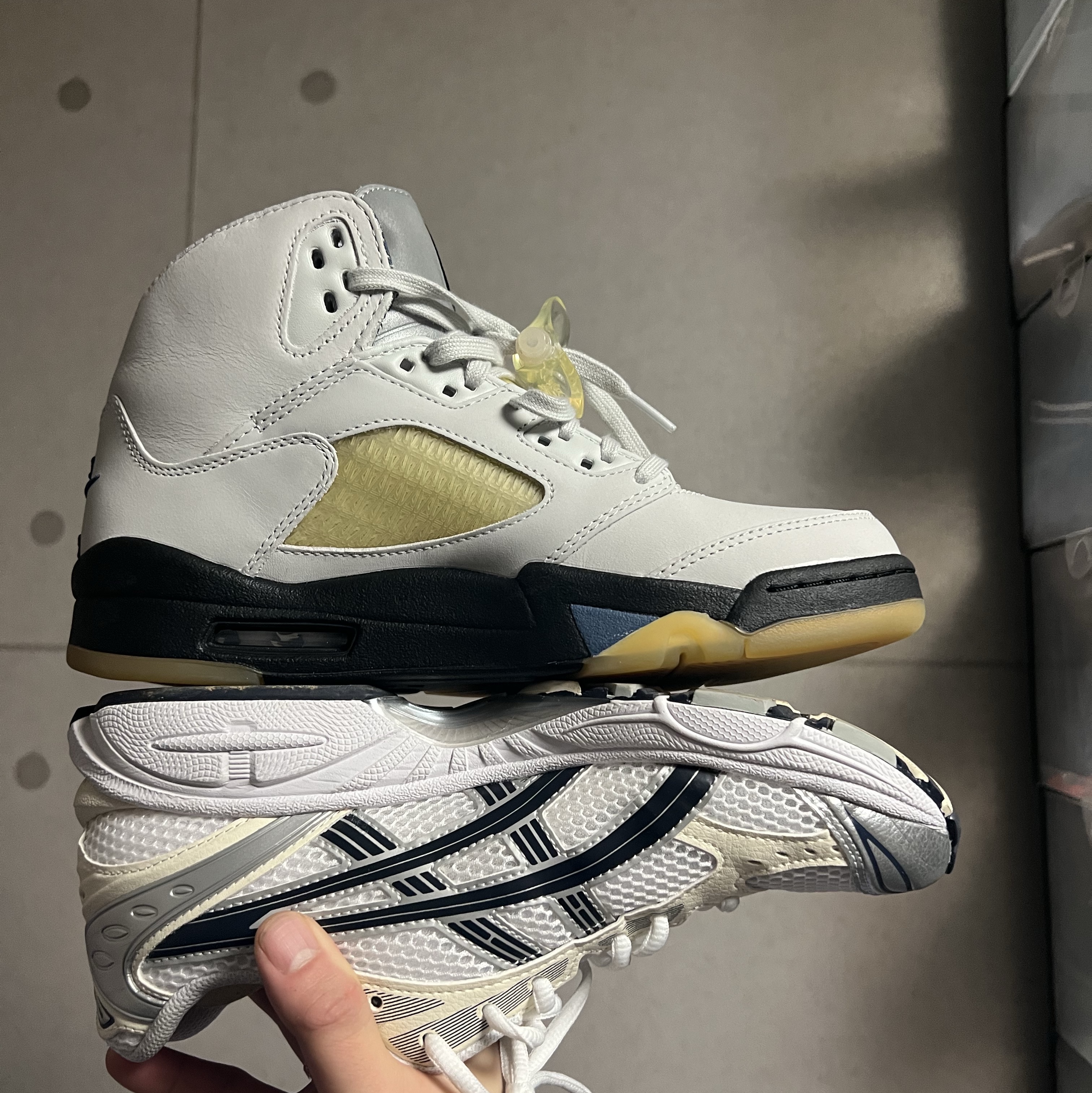 (W) Jordan 5 x A Ma Maniere Retro Dawn 착용 스타일 - 6