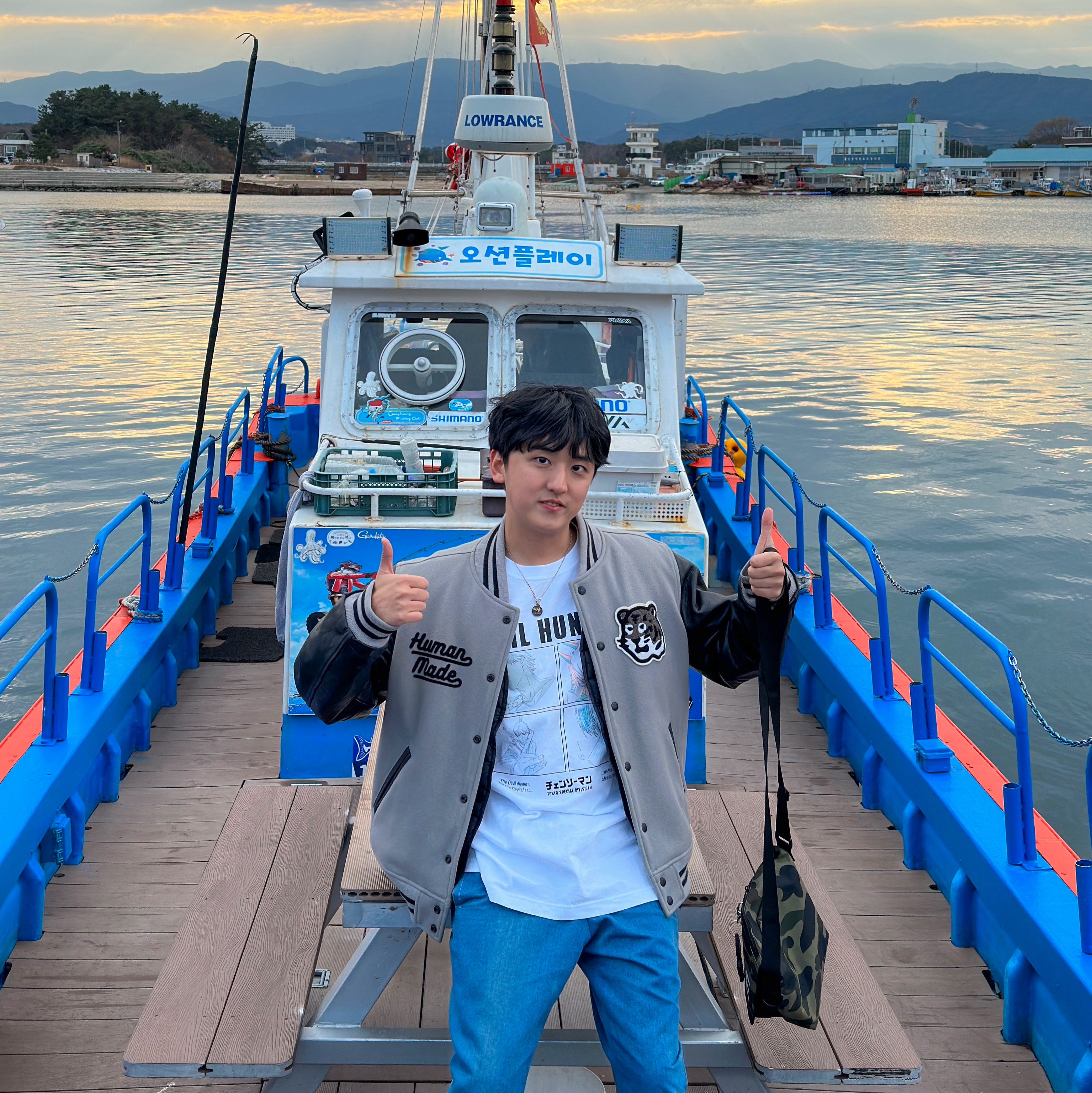 Human Made Varsity Jacket Grey, Nike x Off-White Air VaporMax V2 Black 착용 스타일 - 3