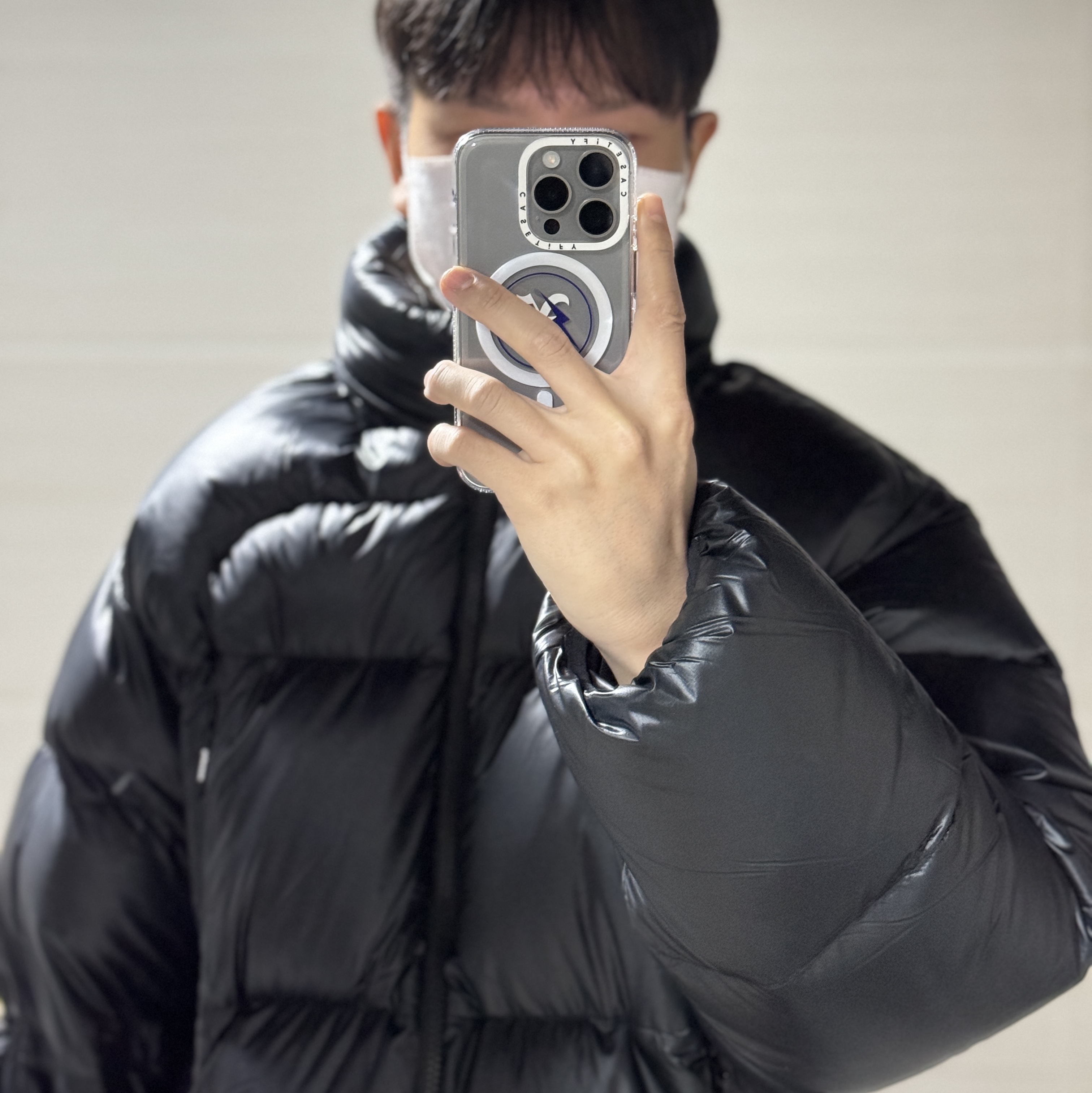 Supreme Featherweight Down Puffer Jacket Black - 23FW, Apple iPhone 15 Pro 256GB Natural Titanium (Korean Ver.) 착용 스타일