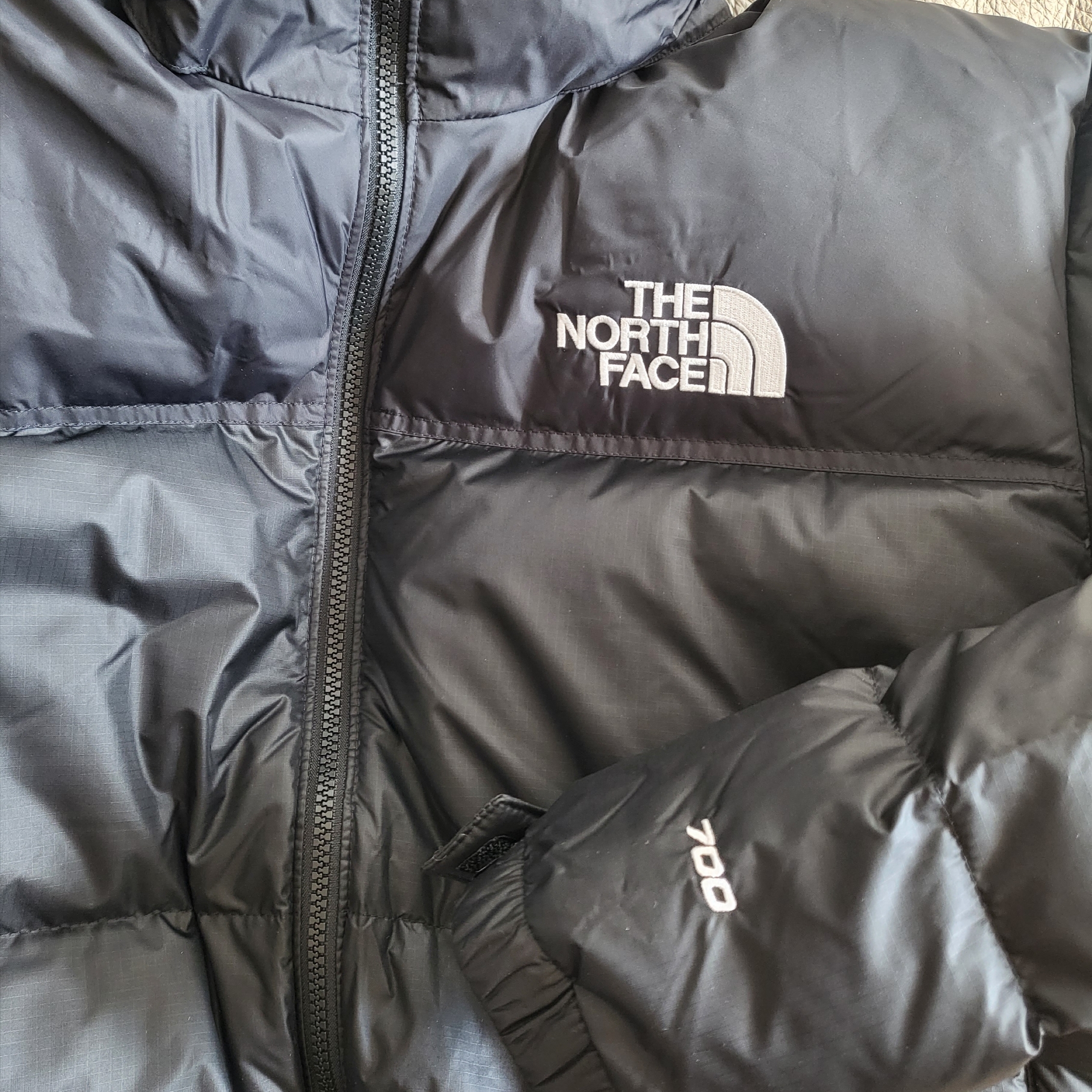 The North Face 1996 Retro Nuptse Down Jacket TNF Black 착용 스타일