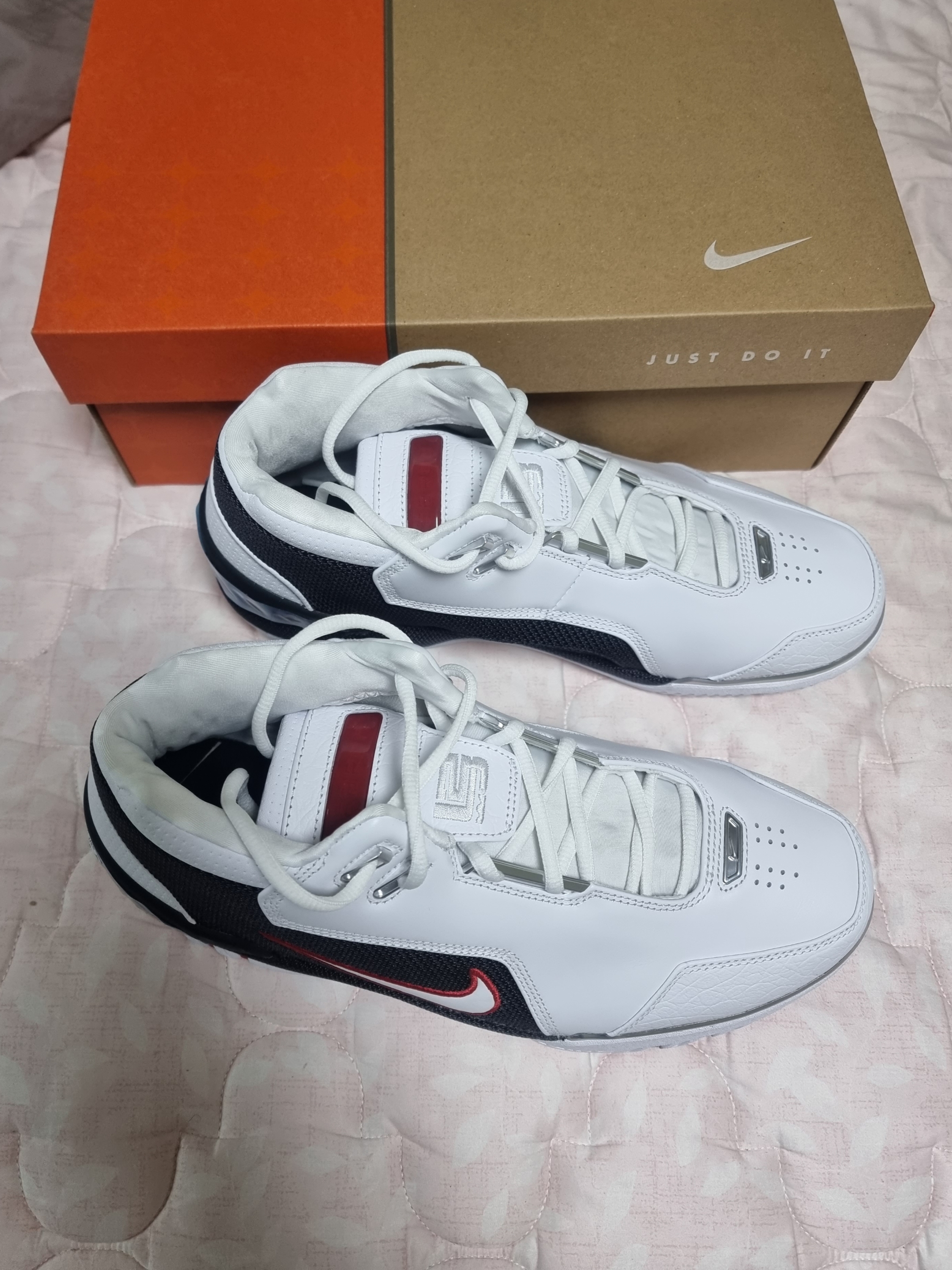 Nike Air Zoom Generation White Black 2023 착용 스타일 - 2