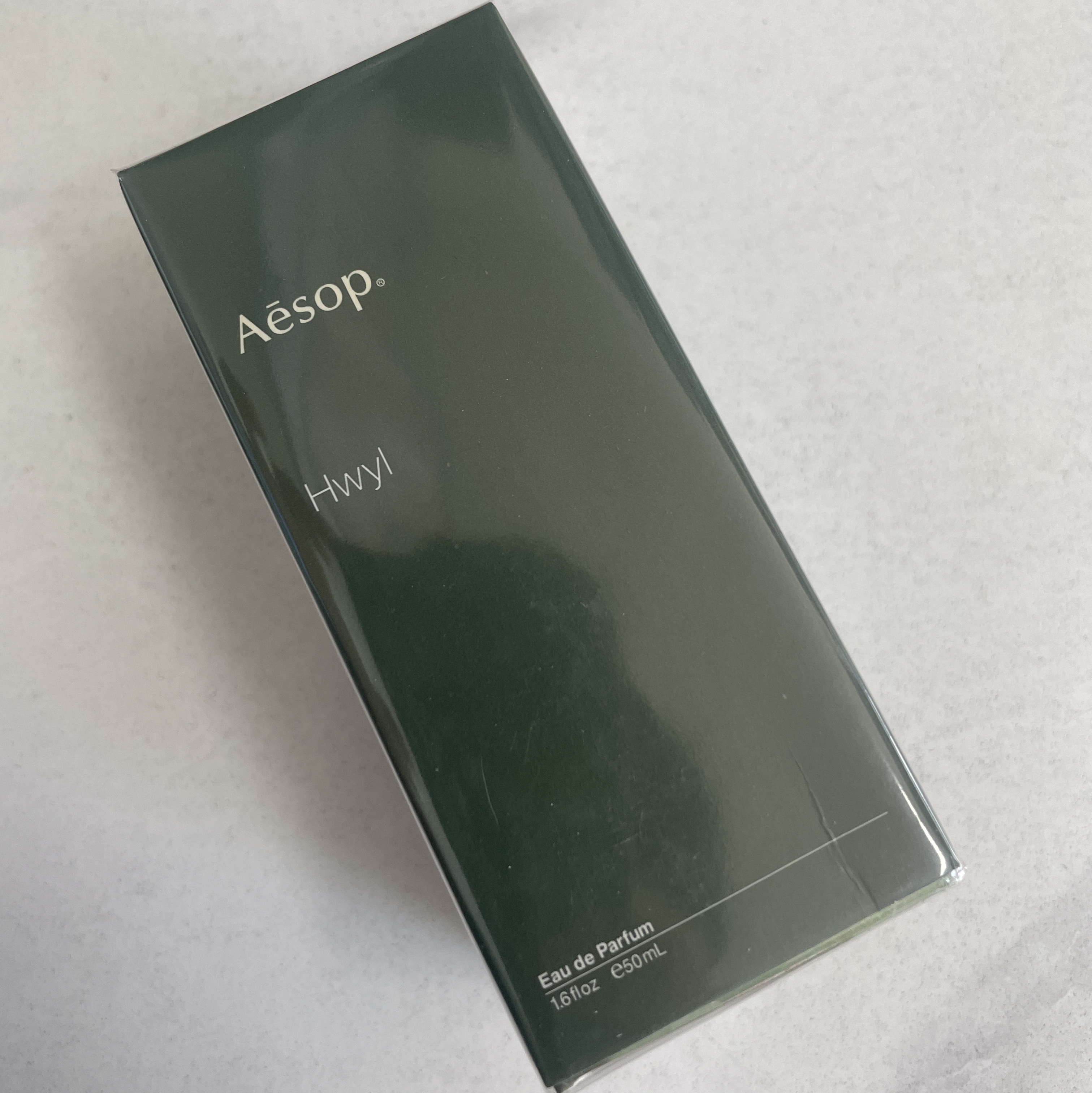 Aesop Hwyl Eau De Parfum 50ml 착용 스타일