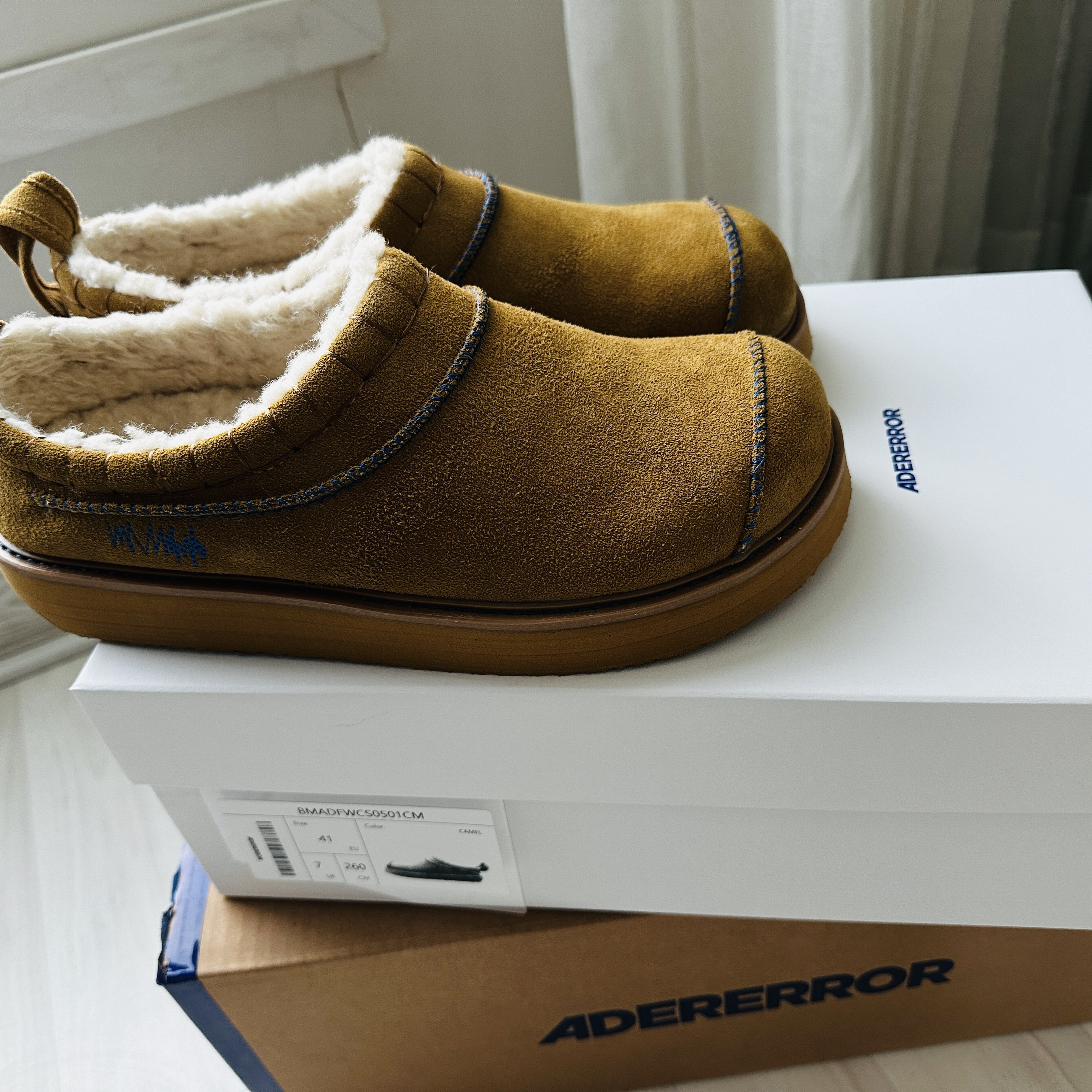 Ader Error Moc Camel 착용 스타일 - 2