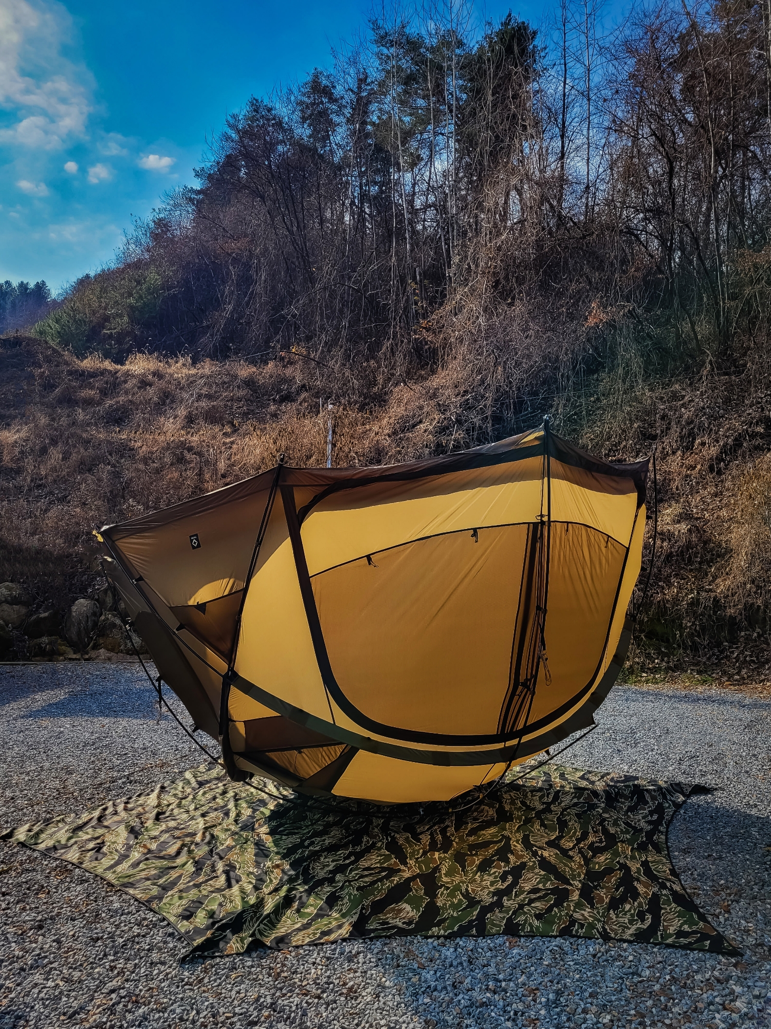 Helinox Tactical Nona Dome 4.0 Coyote Tan 착용 스타일