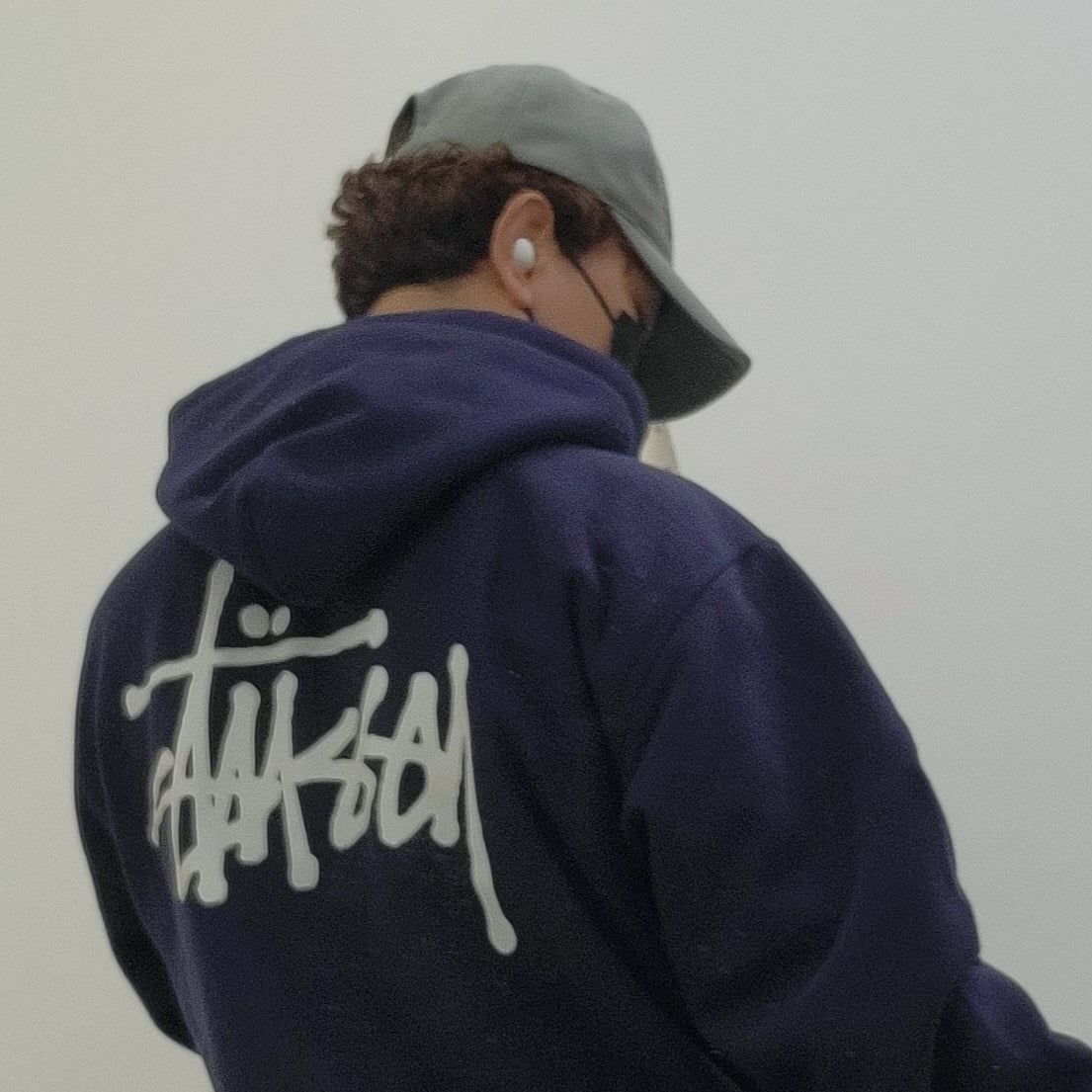 Stussy Basic Stussy Hoodie Navy 2022 착용 스타일