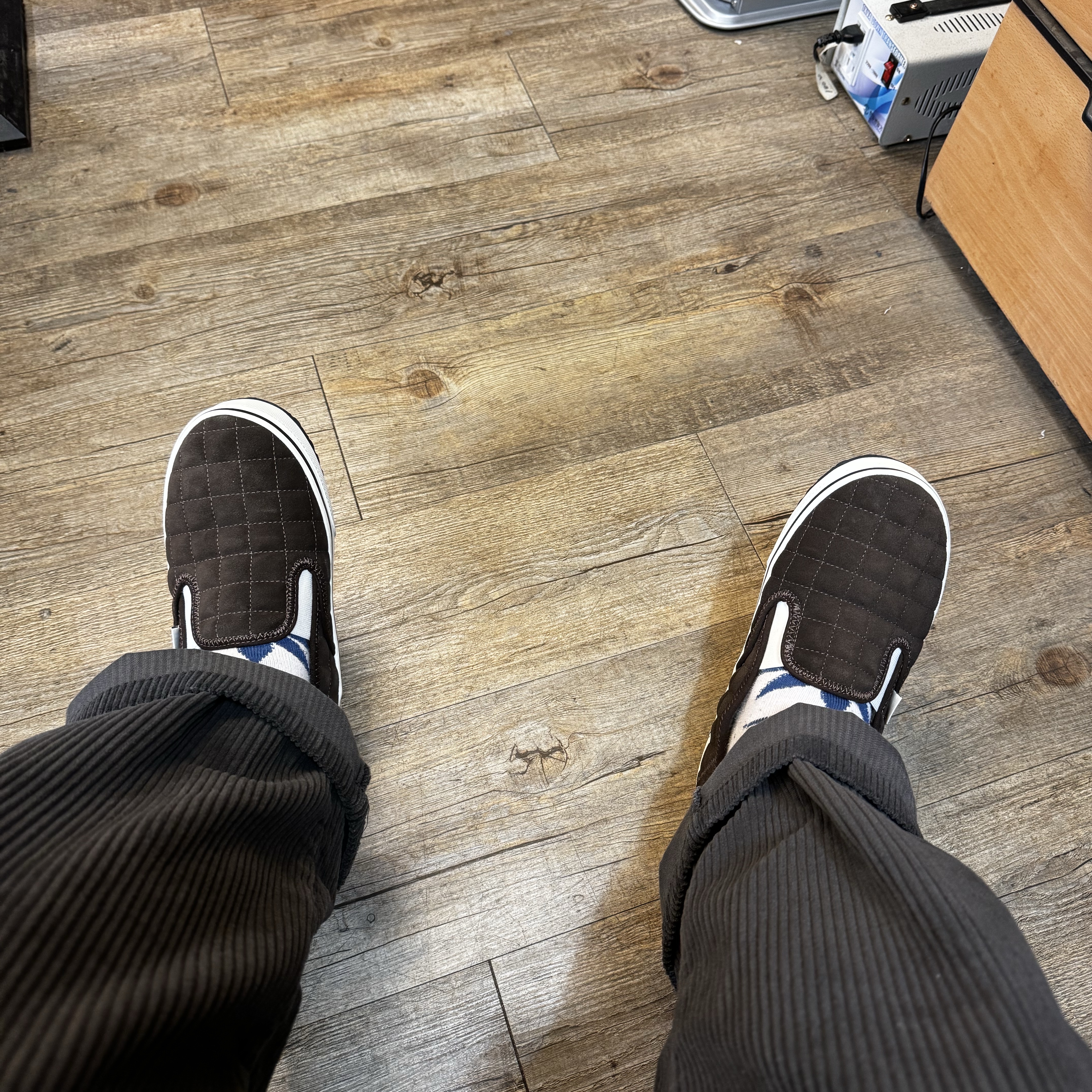 Vans Slip-er 2 Sherpa Demitasse 착용 스타일