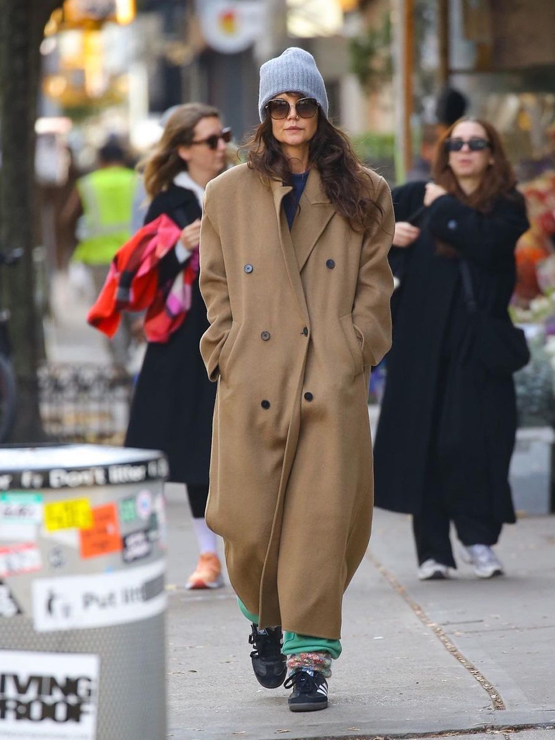 (W) Max Mara Madame 101801 Icon Coat Camel, [KREAM 단독] STU Overfit Double Coat Camel 착용 스타일 - 3