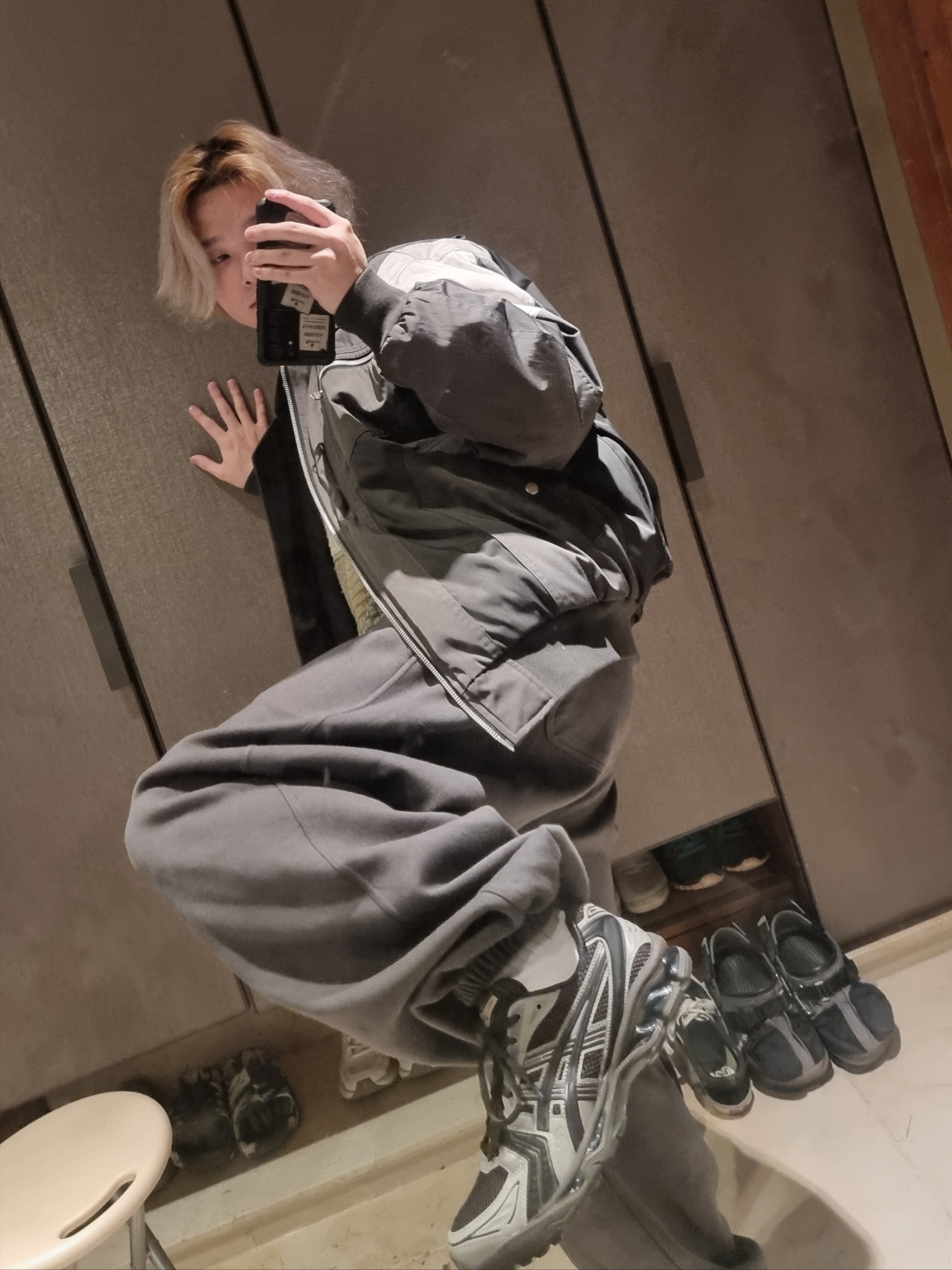 Undermycar Wani Kame Multi Block Pocket Turtle Bomber Driftwood - 22FW, Asics x Atmos x Undermycar Gel-Kayano 14 Pepper Black 착용 스타일 - 1