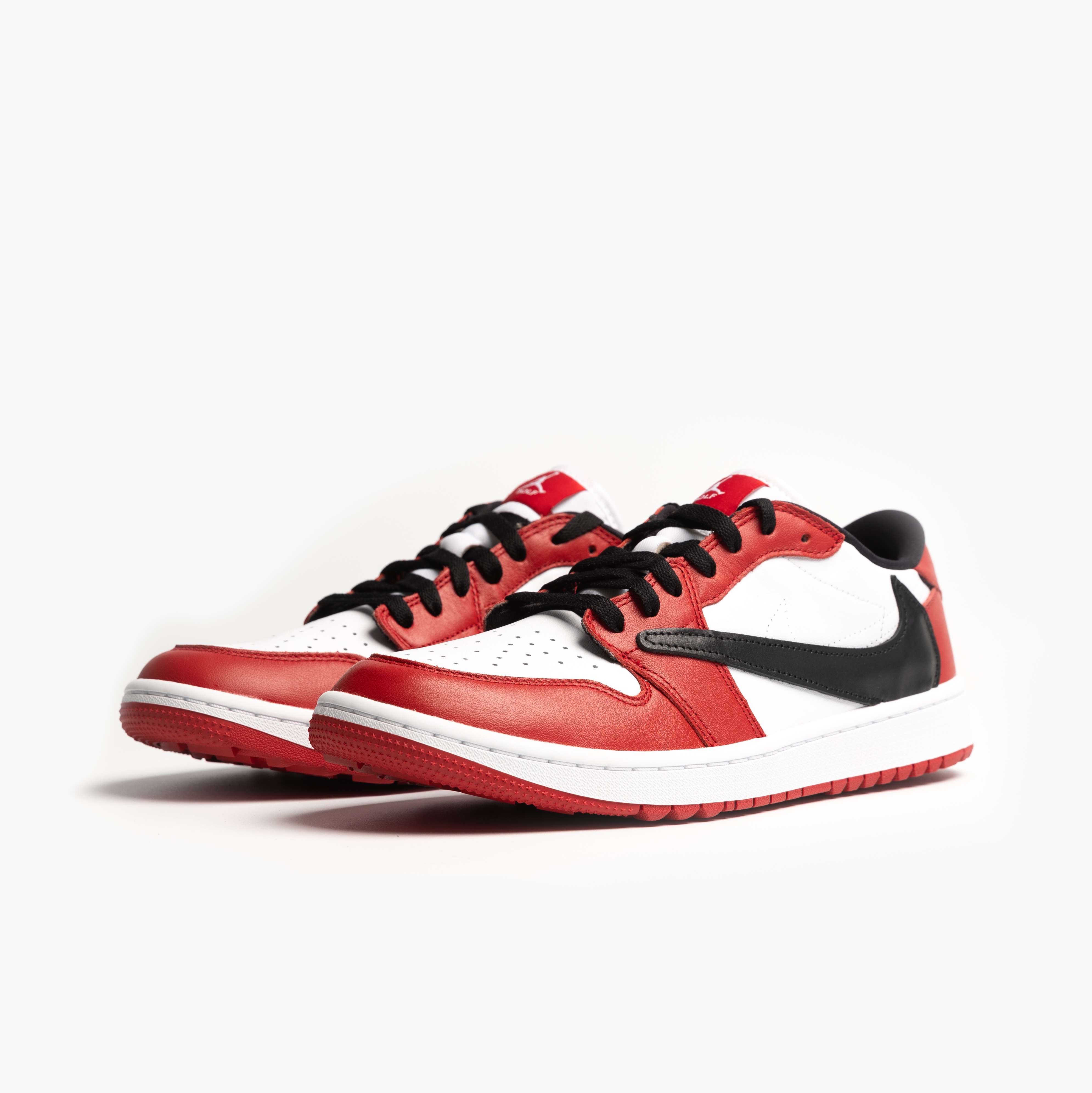 Jordan 1 Low Golf Chicago 착용 스타일 - 5
