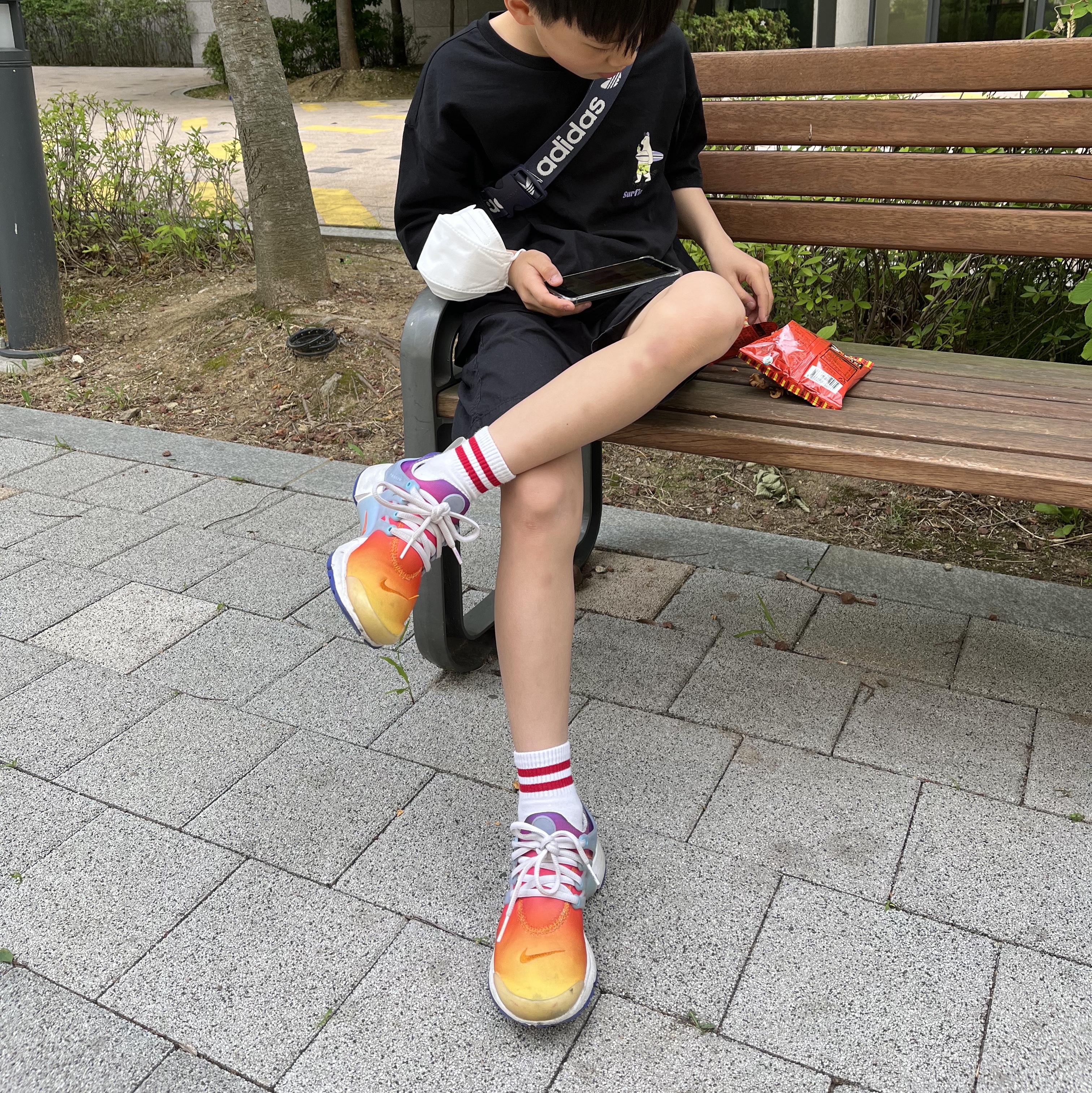Nike Air Presto Crimson Siren Red 착용 스타일