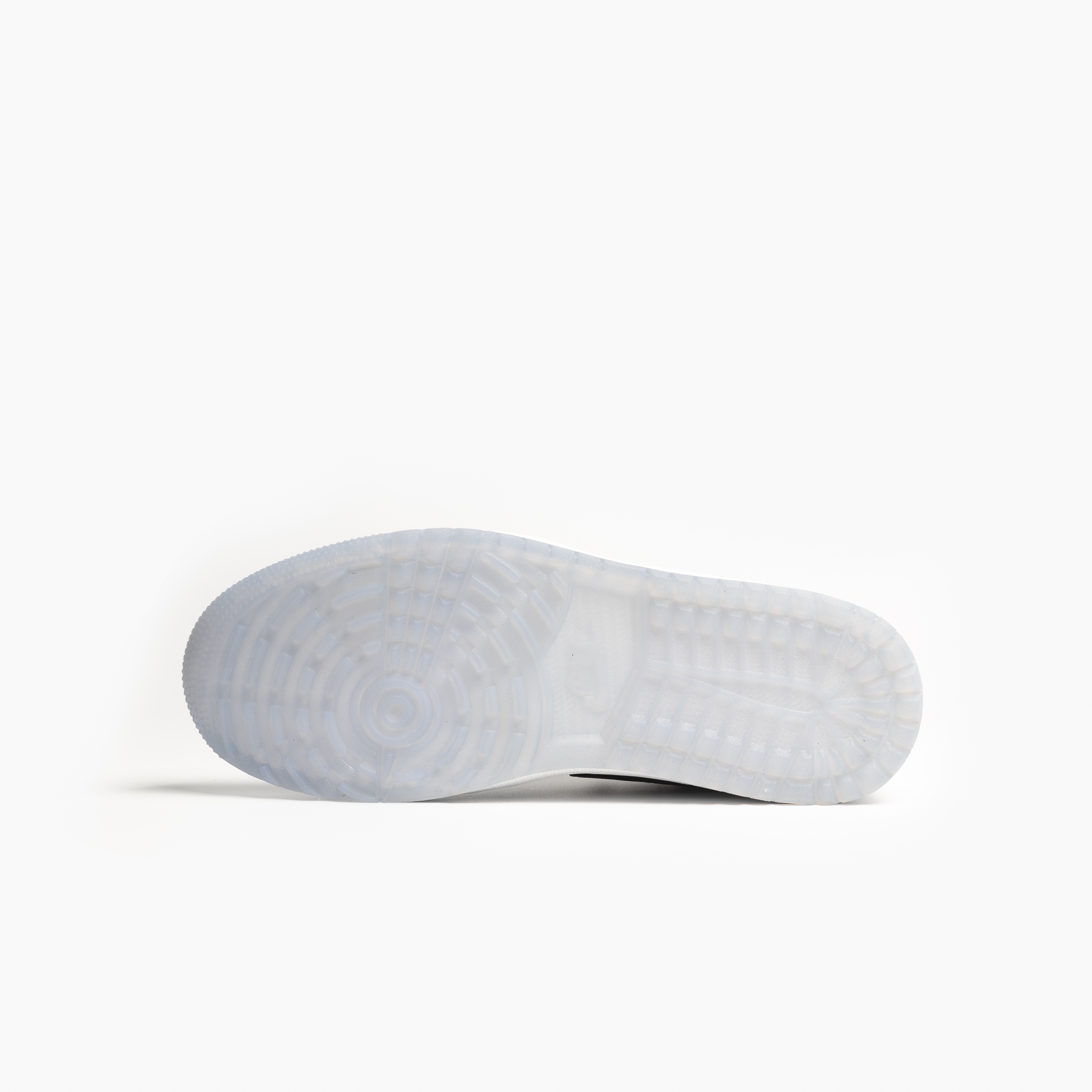 Jordan 1 Low Golf Wolf Grey 착용 스타일 - 2