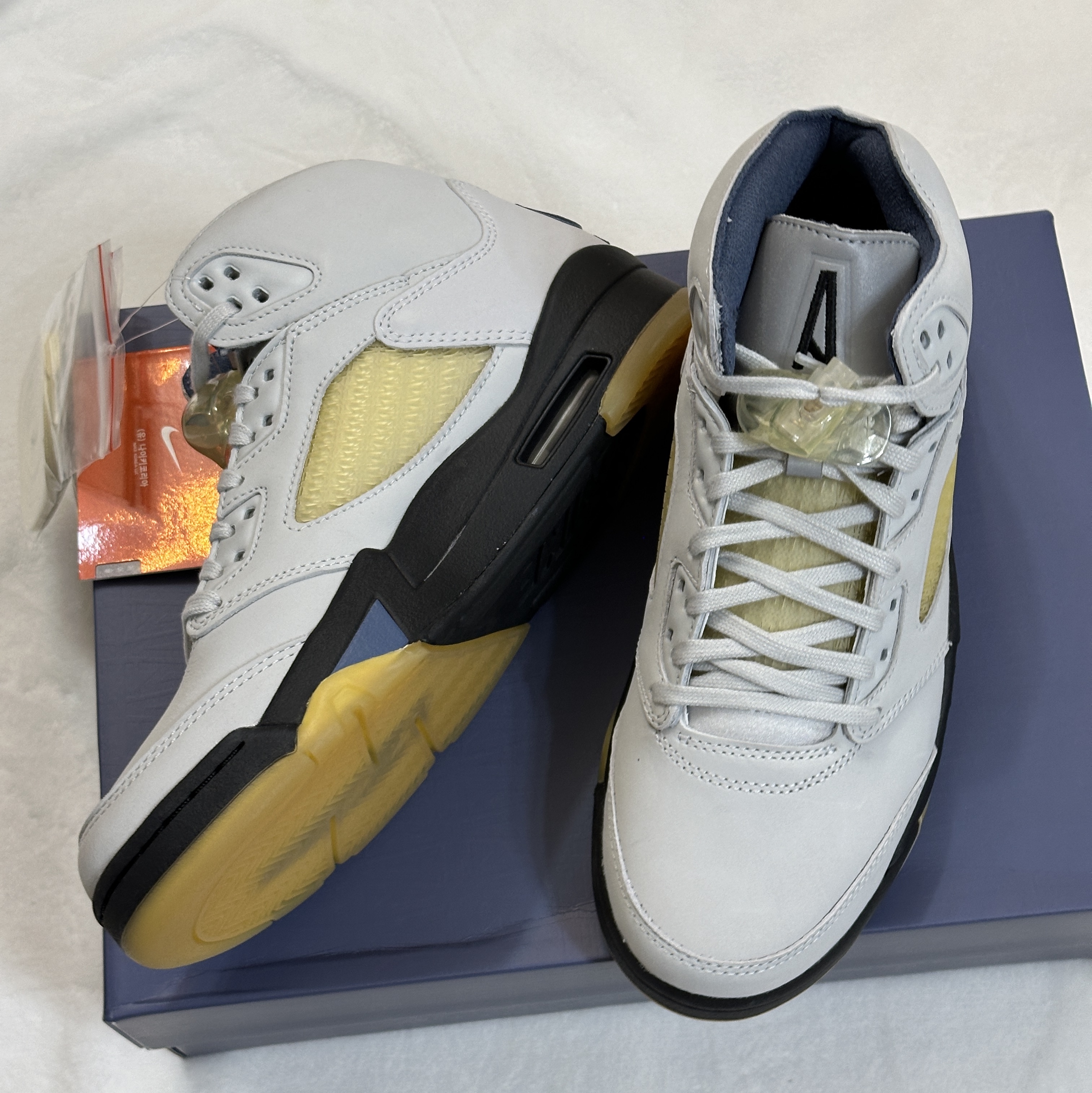 (W) Jordan 5 x A Ma Maniere Retro Dawn 착용 스타일 - 6