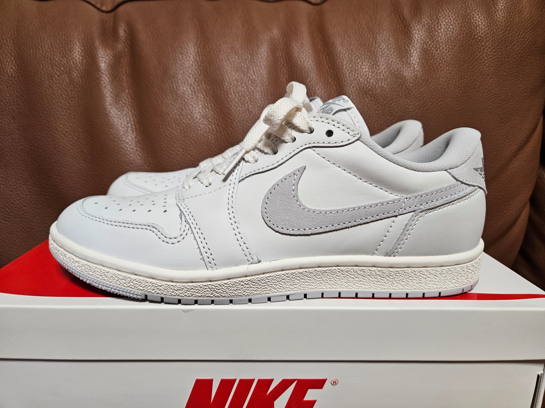 Jordan 1 Low 85 Neutral Grey 착용 스타일 - 3