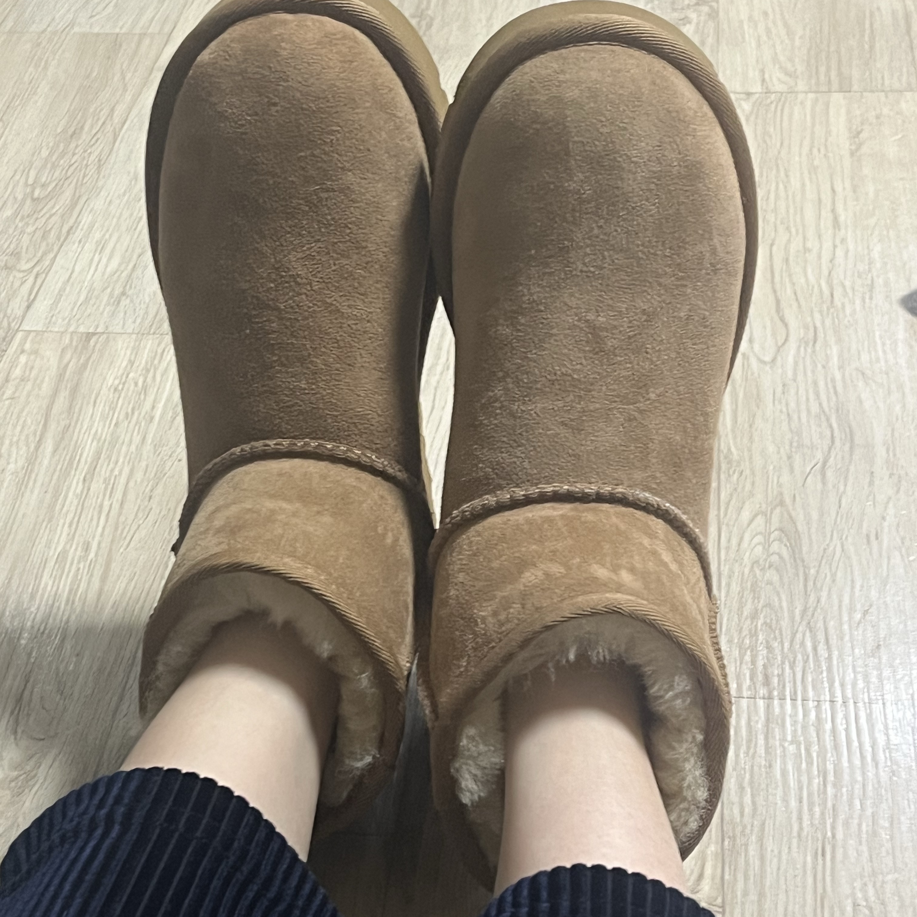 (W) UGG Classic Mini II Boots Chestnut 착용 스타일