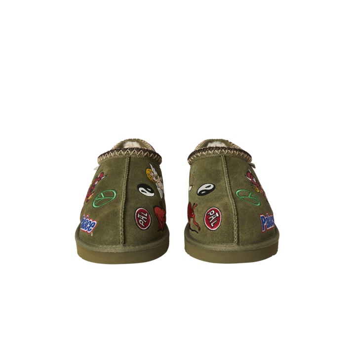 UGG x Palace Tasman Slipper Chestnut, UGG x Palace Tasman Slipper Burnt Olive 착용 스타일 - 5