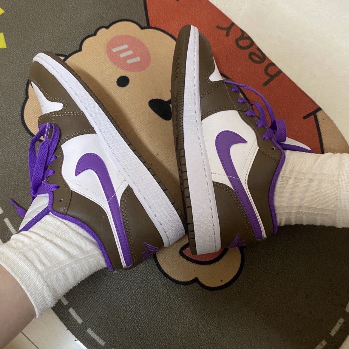 (GS) Jordan 1 Low Palomino Wild Berry 착용 스타일