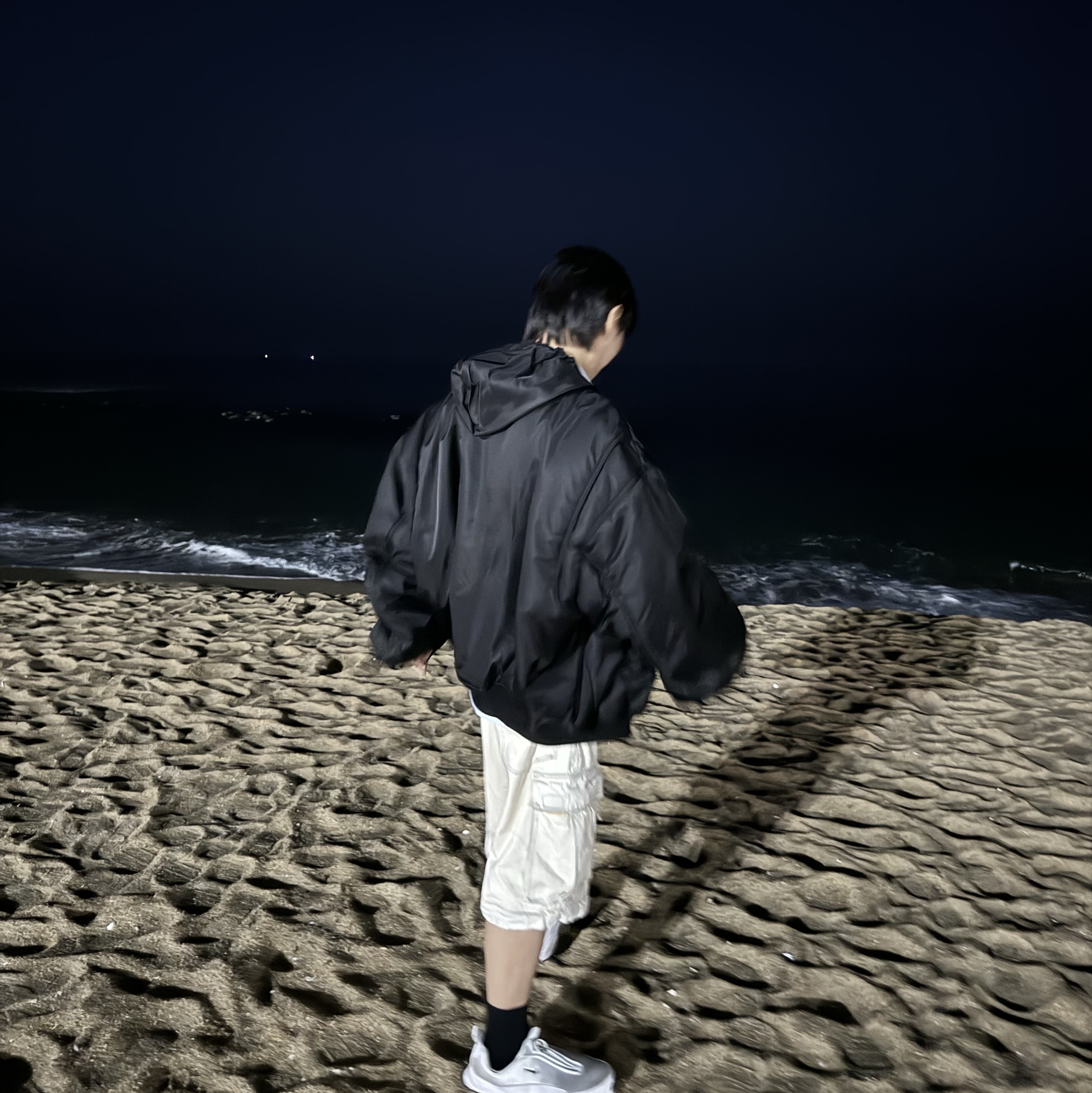Balenciaga 3B Sports Icon Light Bomber Black, Nike x Comme des Garcons Homme Plus Air Max Sunder SP White 착용 스타일 - 2