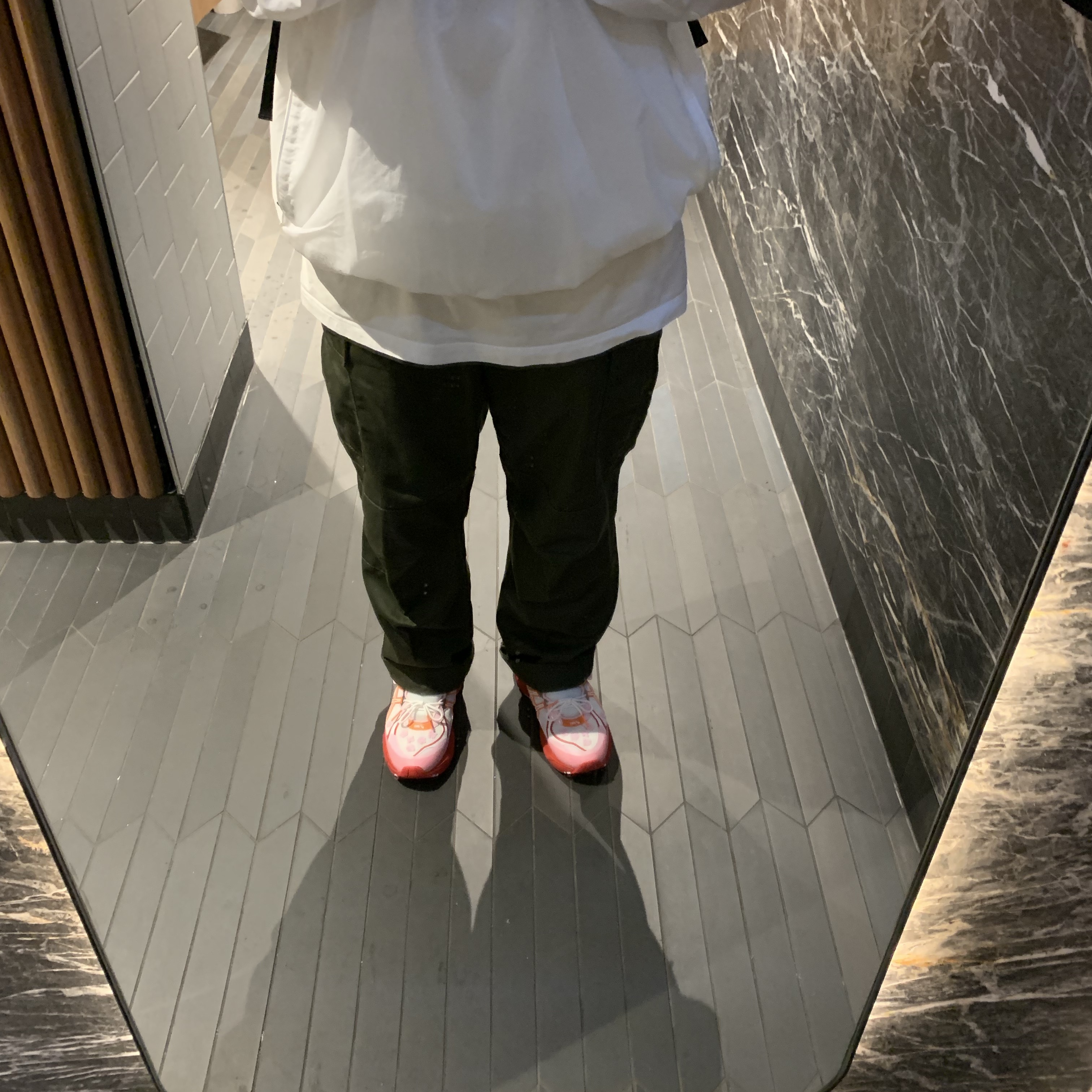 Asics x Cecilie Bahnsen GT-2160 White Habanero 착용 스타일